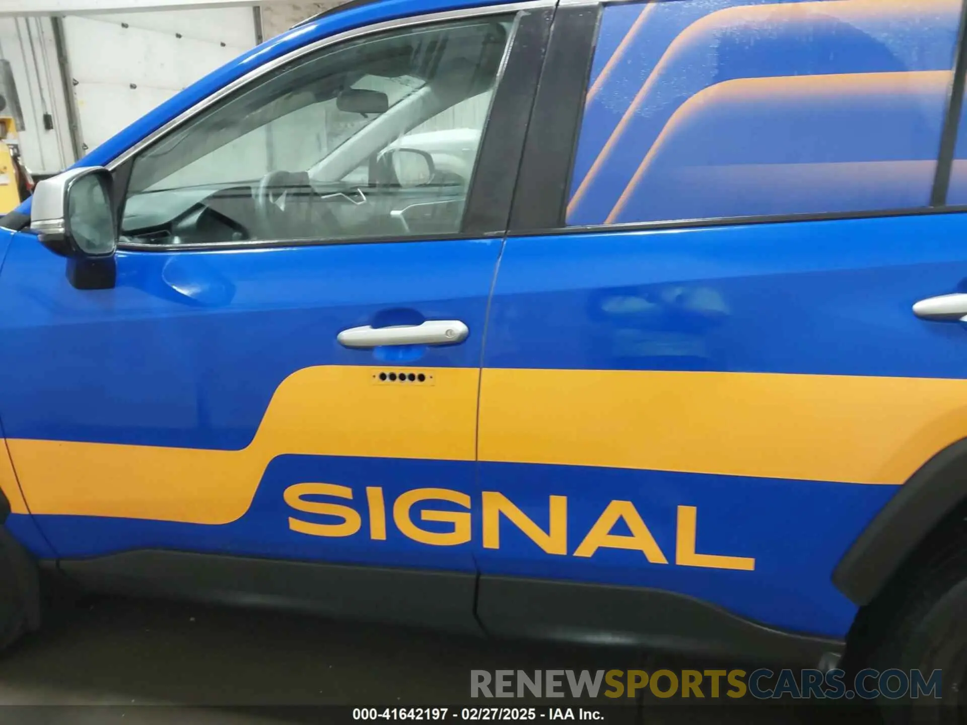 14 Photograph of a damaged car 2T3MWRFV1RW209263 TOYOTA RAV4 HYBRID 2024