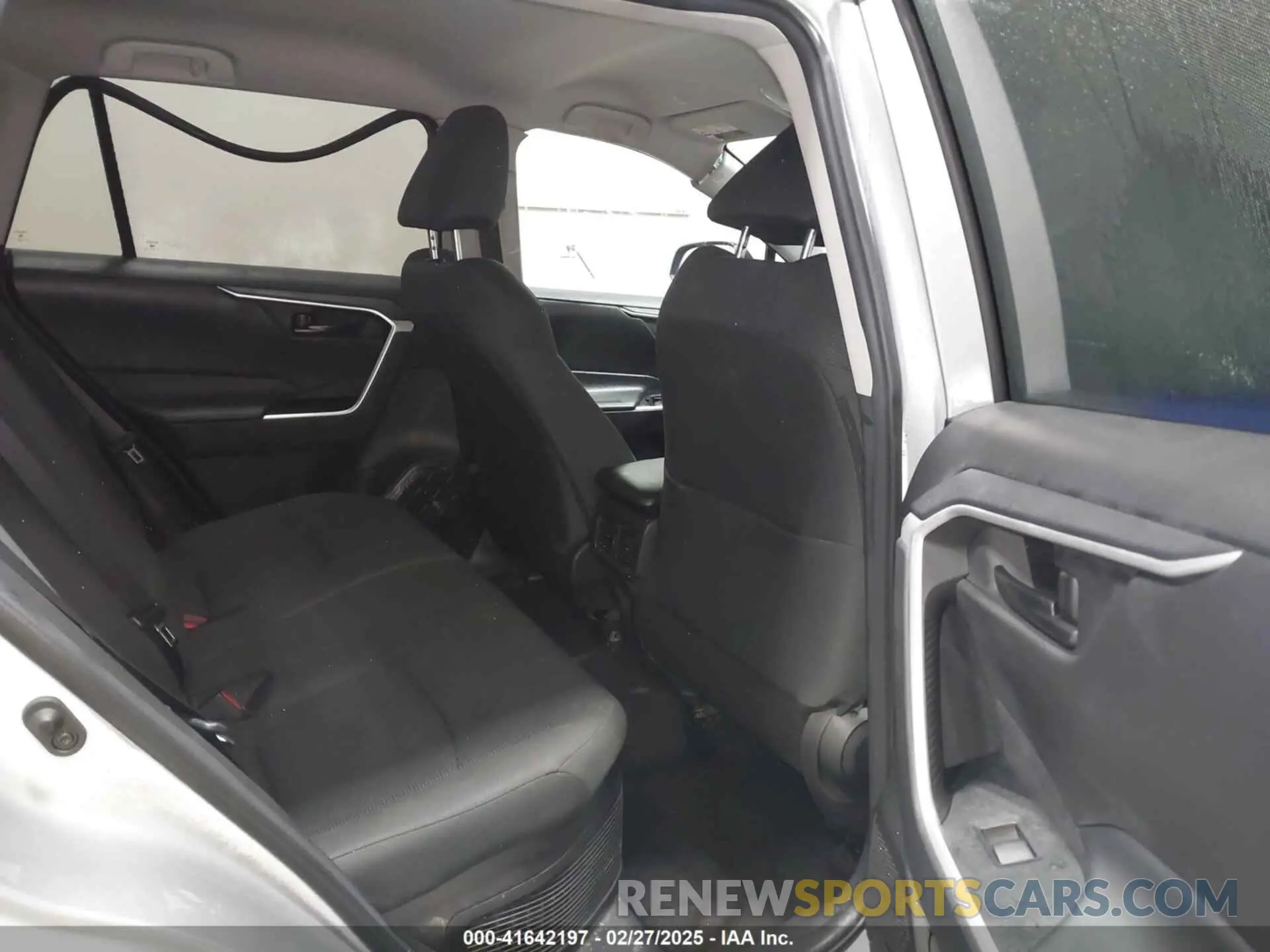 8 Photograph of a damaged car 2T3MWRFV1RW209263 TOYOTA RAV4 HYBRID 2024