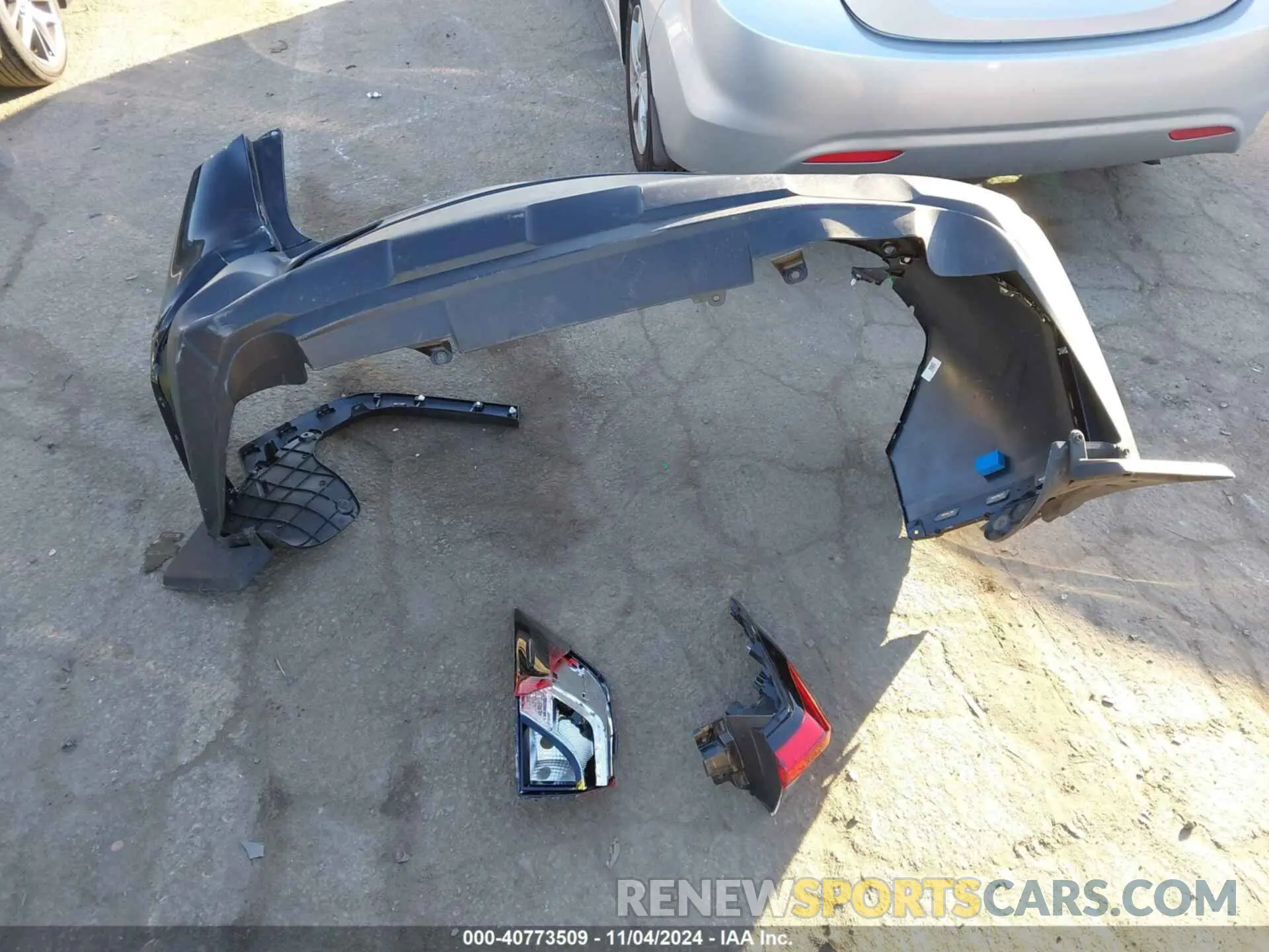 12 Photograph of a damaged car 2T3MWRFV7RW187172 TOYOTA RAV4 HYBRID 2024