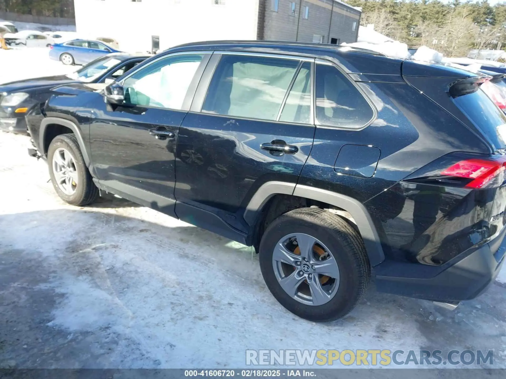13 Photograph of a damaged car 2T3MWRFV7RW246074 TOYOTA RAV4 HYBRID 2024