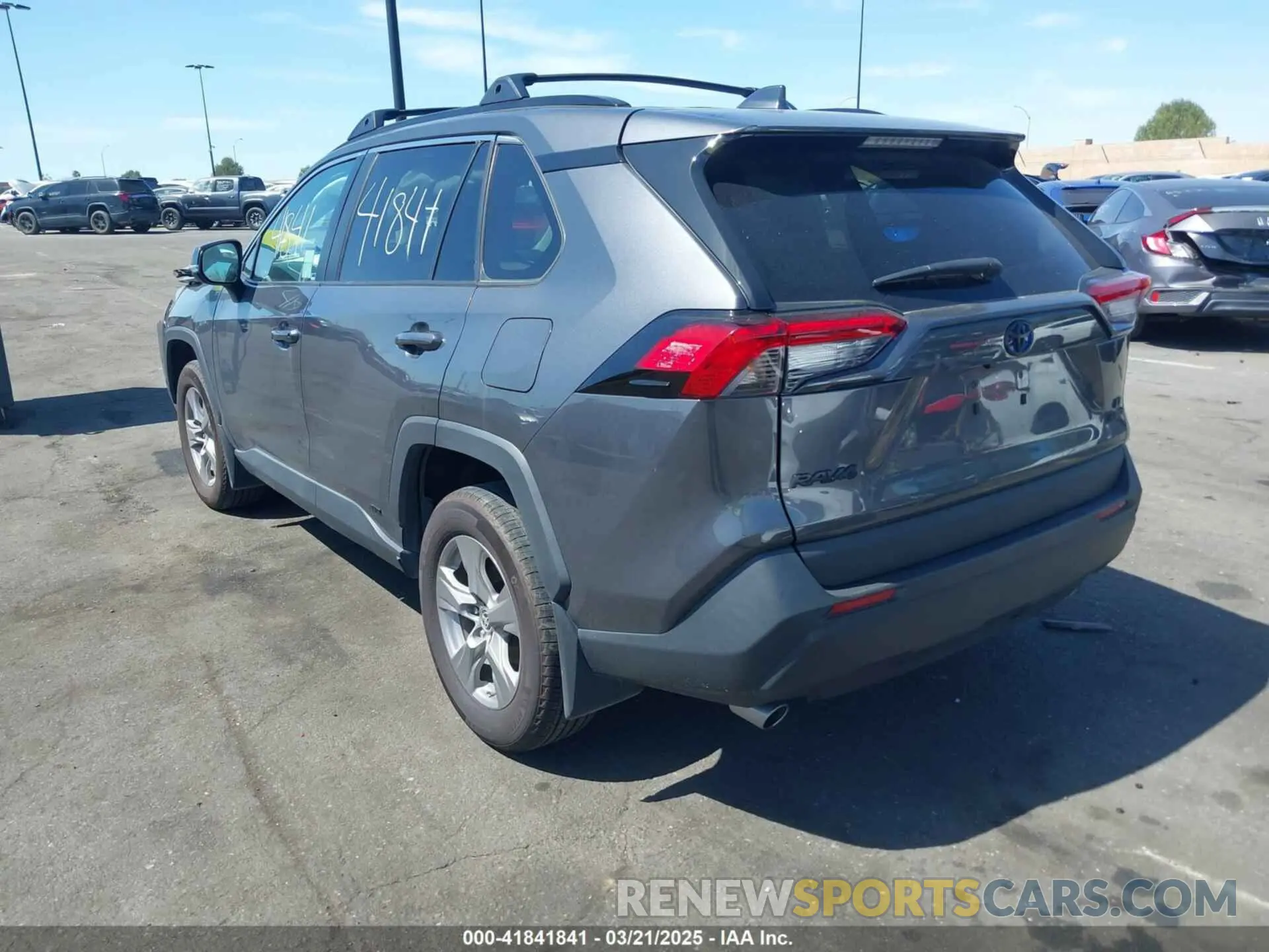 3 Photograph of a damaged car 2T3MWRFVXRW188395 TOYOTA RAV4 HYBRID 2024