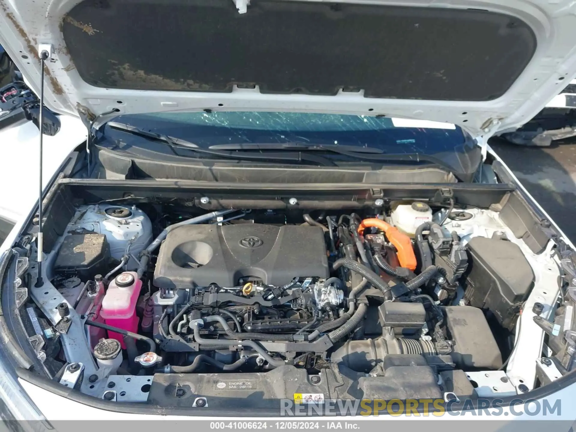 10 Photograph of a damaged car 2T3RWRFV0RW207235 TOYOTA RAV4 HYBRID 2024
