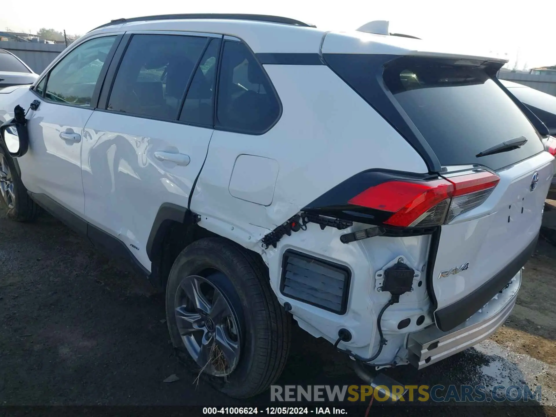 13 Photograph of a damaged car 2T3RWRFV0RW207235 TOYOTA RAV4 HYBRID 2024