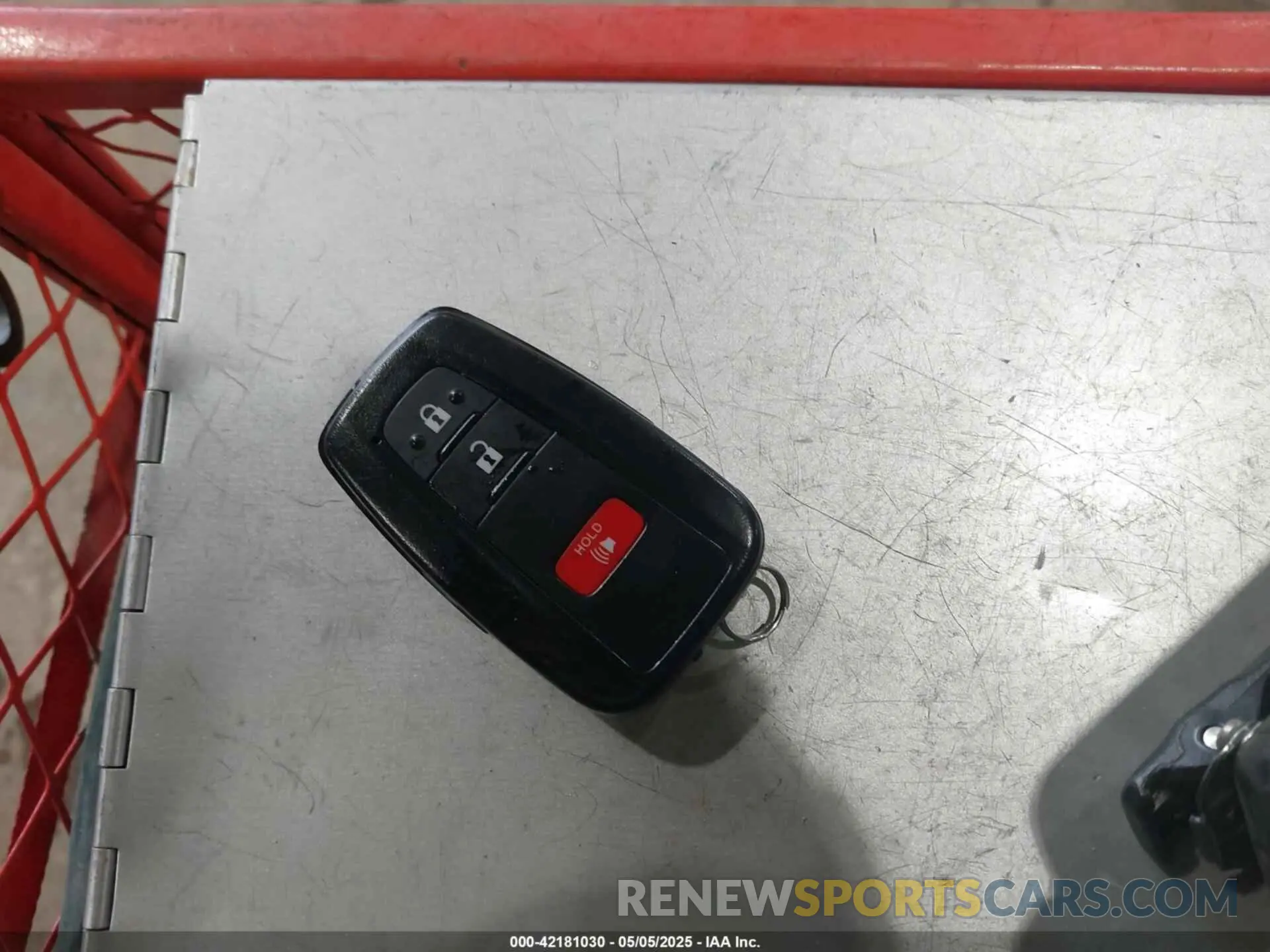 11 Photograph of a damaged car 2T3RWRFV1RW232855 TOYOTA RAV4 HYBRID 2024