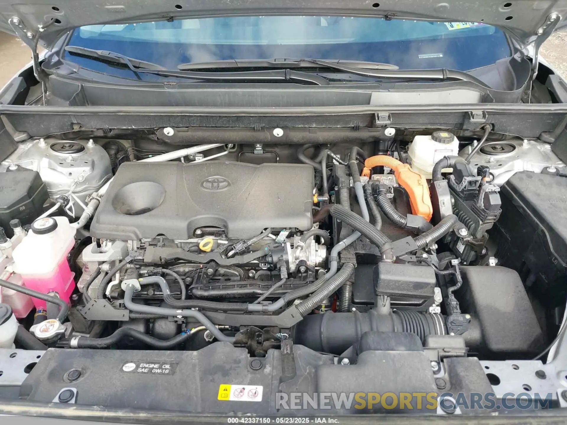 10 Photograph of a damaged car 2T3RWRFV2RW209746 TOYOTA RAV4 HYBRID 2024