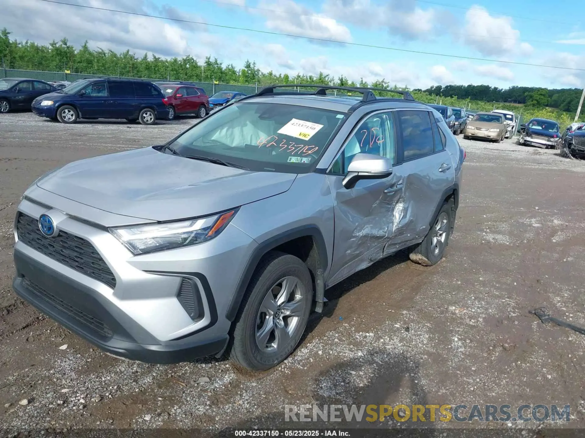2 Photograph of a damaged car 2T3RWRFV2RW209746 TOYOTA RAV4 HYBRID 2024