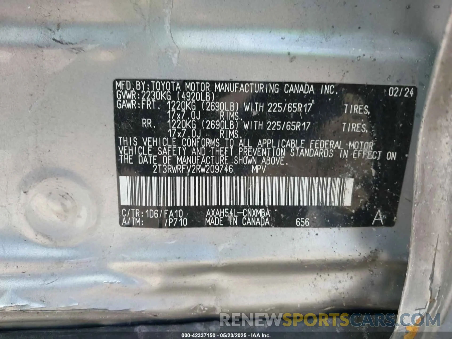 9 Photograph of a damaged car 2T3RWRFV2RW209746 TOYOTA RAV4 HYBRID 2024