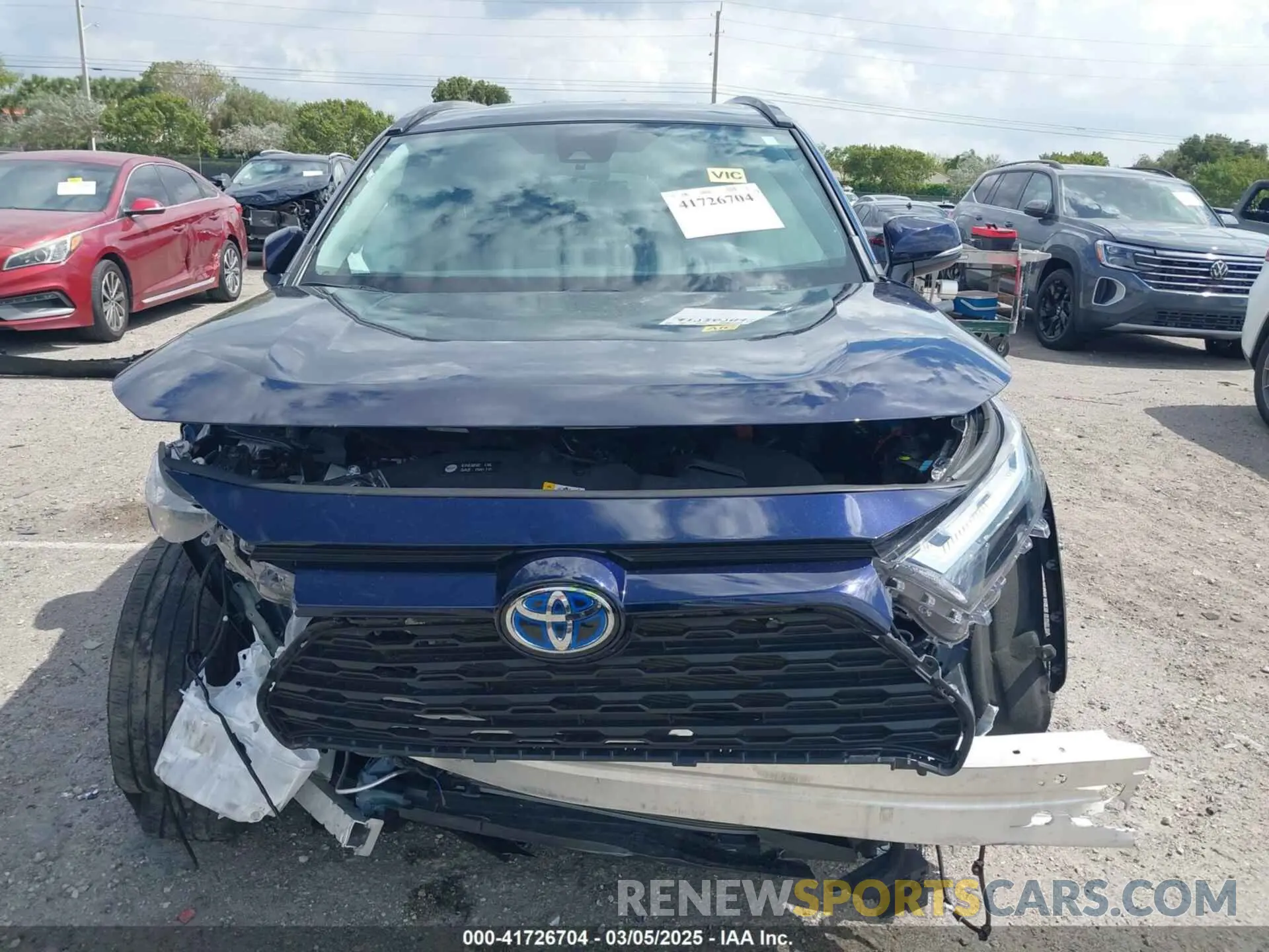 12 Photograph of a damaged car 2T3RWRFV3RW234431 TOYOTA RAV4 HYBRID 2024
