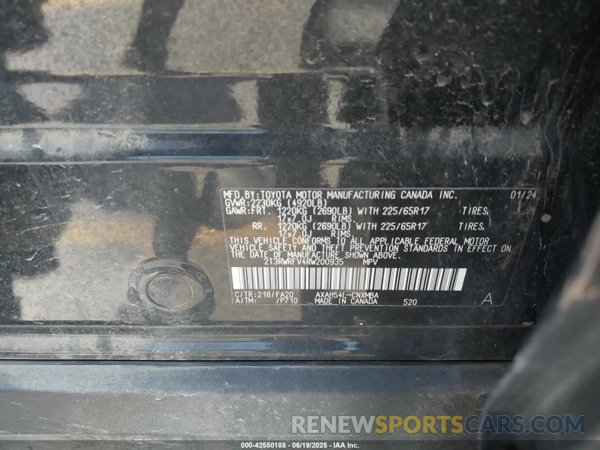 9 Photograph of a damaged car 2T3RWRFV4RW200935 TOYOTA RAV4 HYBRID 2024