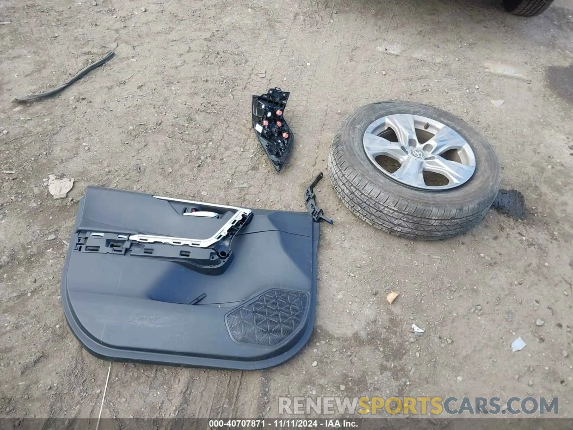 12 Photograph of a damaged car 2T3RWRFV5RW226055 TOYOTA RAV4 HYBRID 2024