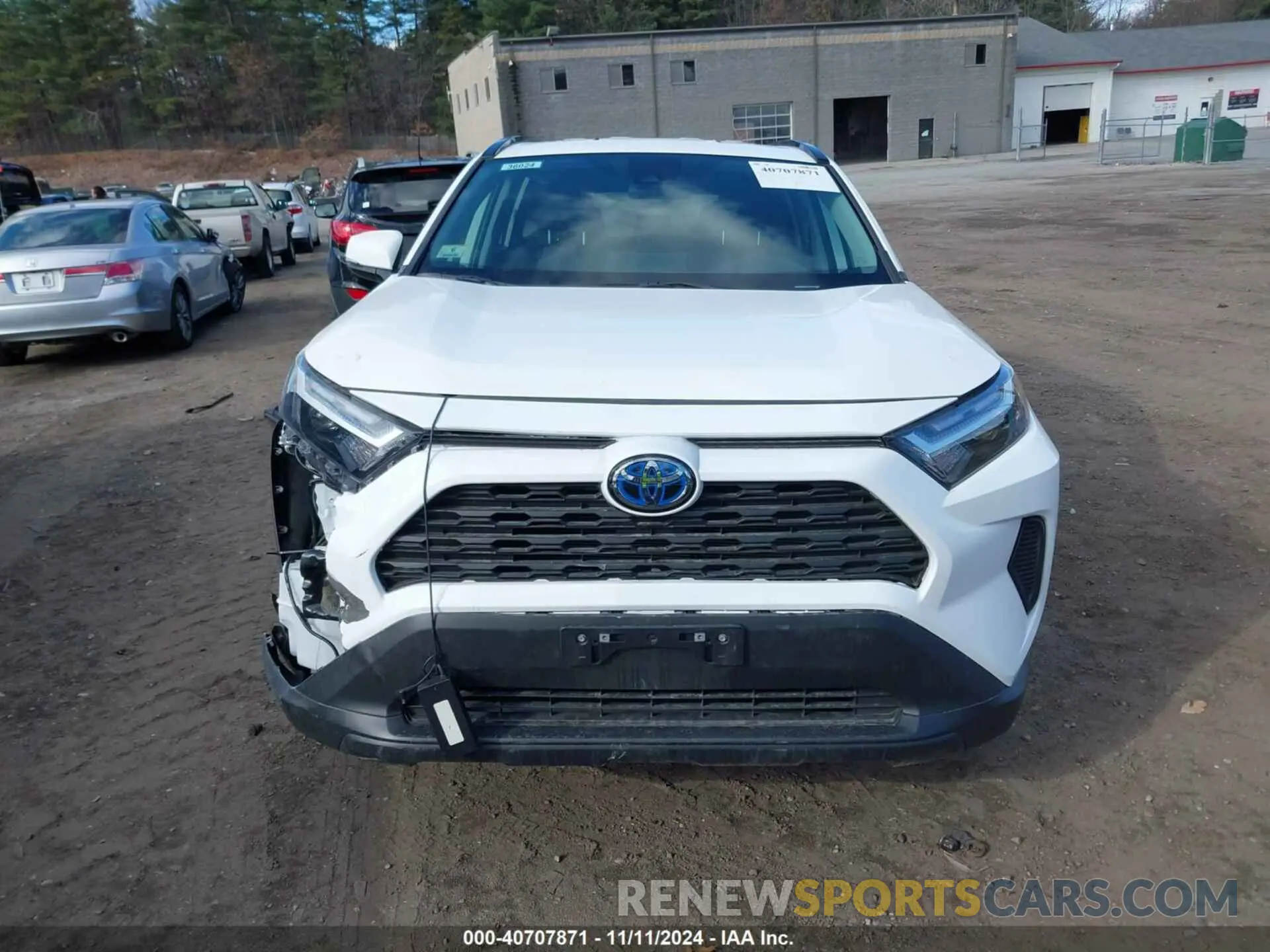 13 Photograph of a damaged car 2T3RWRFV5RW226055 TOYOTA RAV4 HYBRID 2024