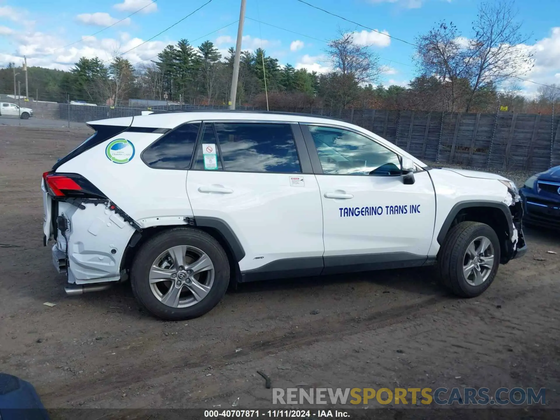 14 Photograph of a damaged car 2T3RWRFV5RW226055 TOYOTA RAV4 HYBRID 2024