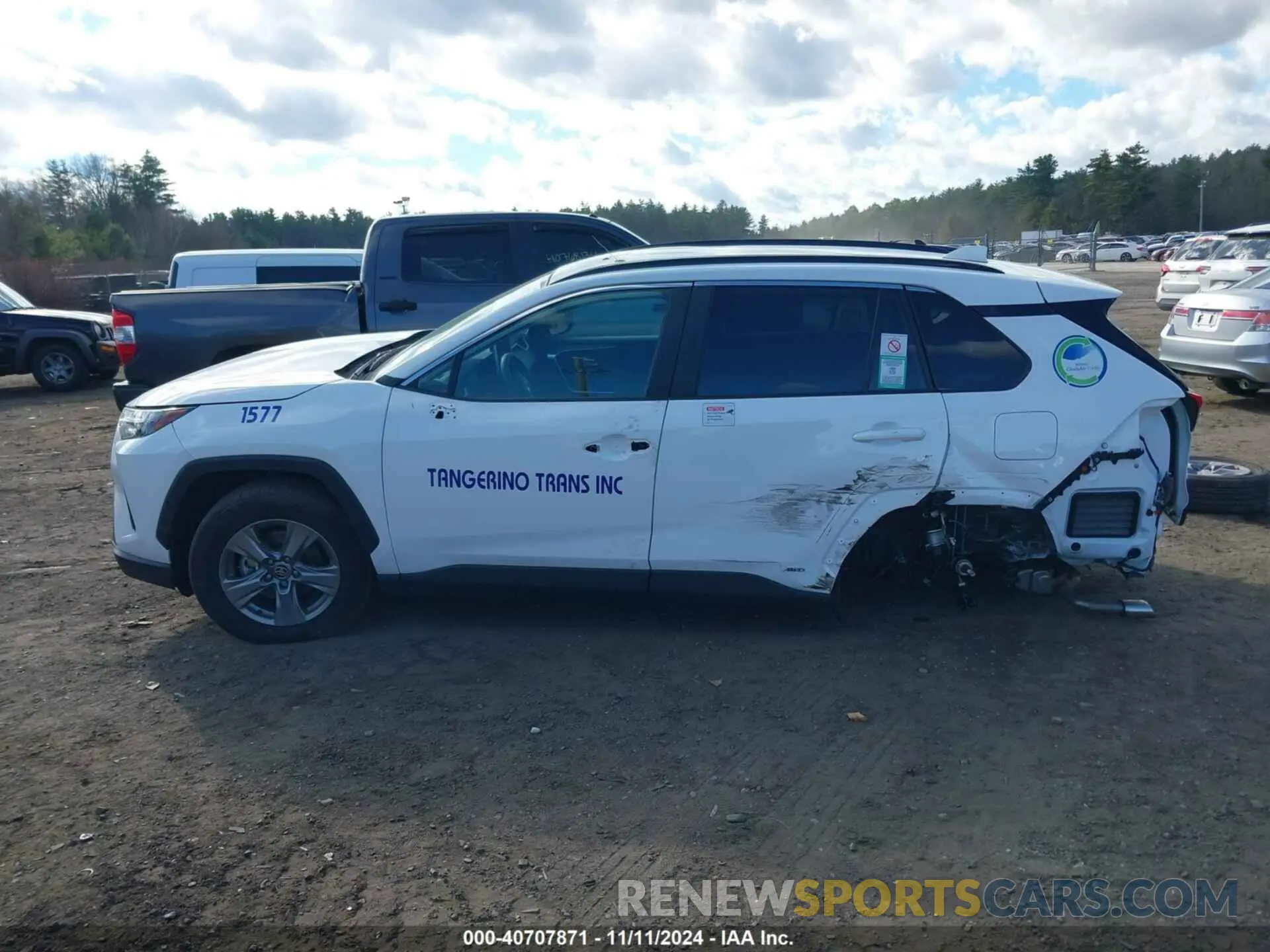15 Photograph of a damaged car 2T3RWRFV5RW226055 TOYOTA RAV4 HYBRID 2024