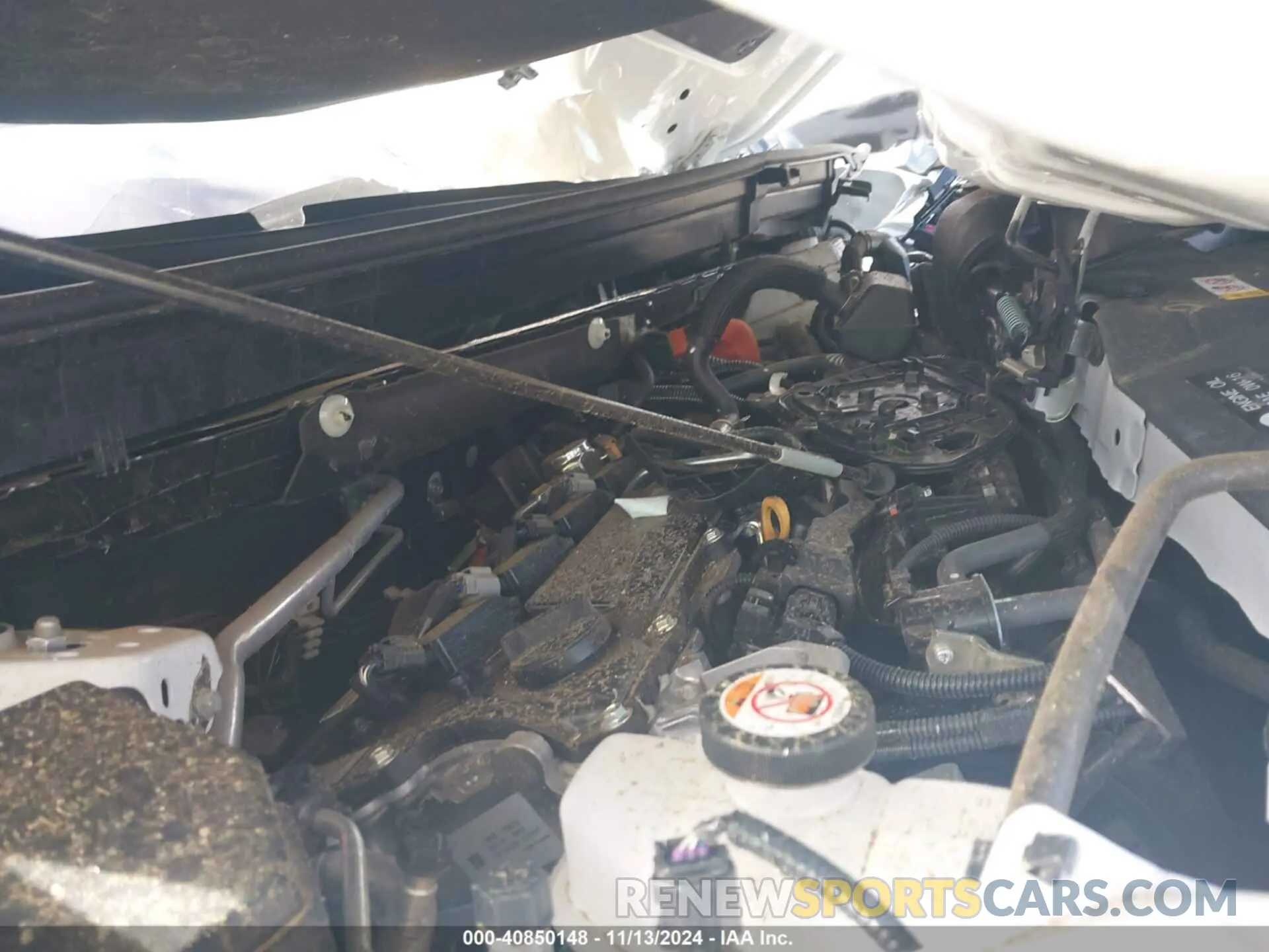10 Photograph of a damaged car 2T3RWRFV6RW201374 TOYOTA RAV4 HYBRID 2024
