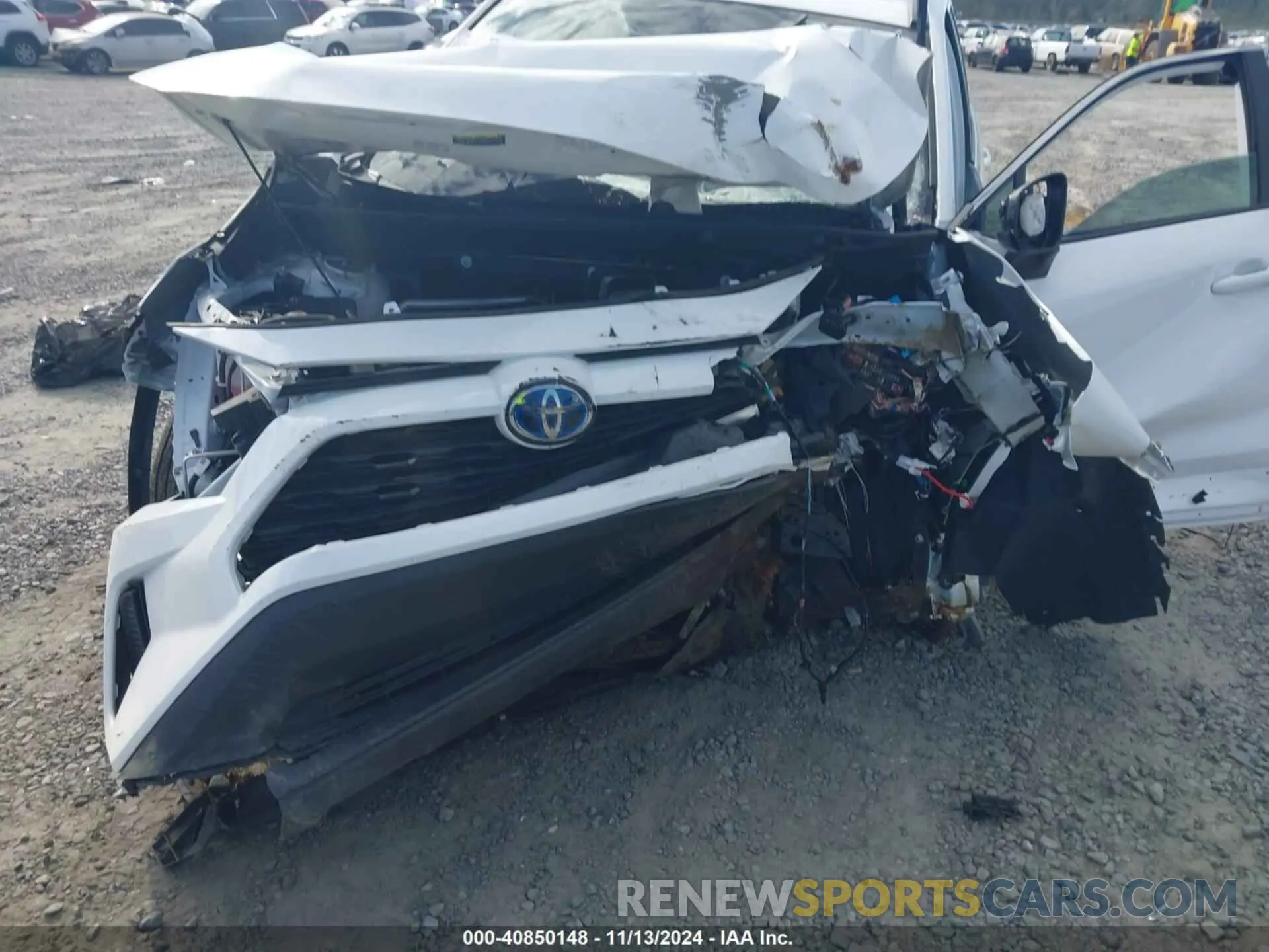 6 Photograph of a damaged car 2T3RWRFV6RW201374 TOYOTA RAV4 HYBRID 2024