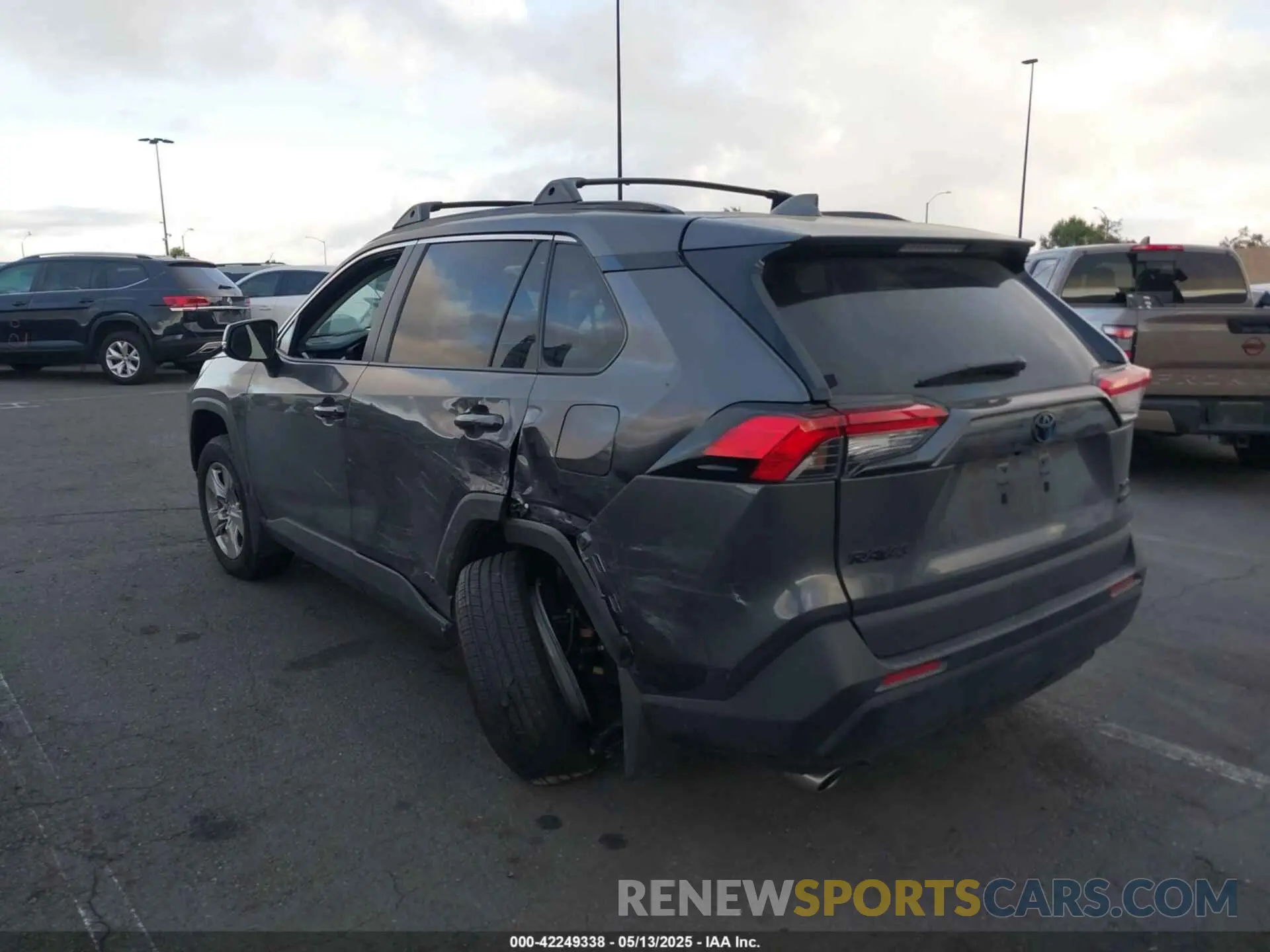 14 Photograph of a damaged car 2T3RWRFV6RW206686 TOYOTA RAV4 HYBRID 2024
