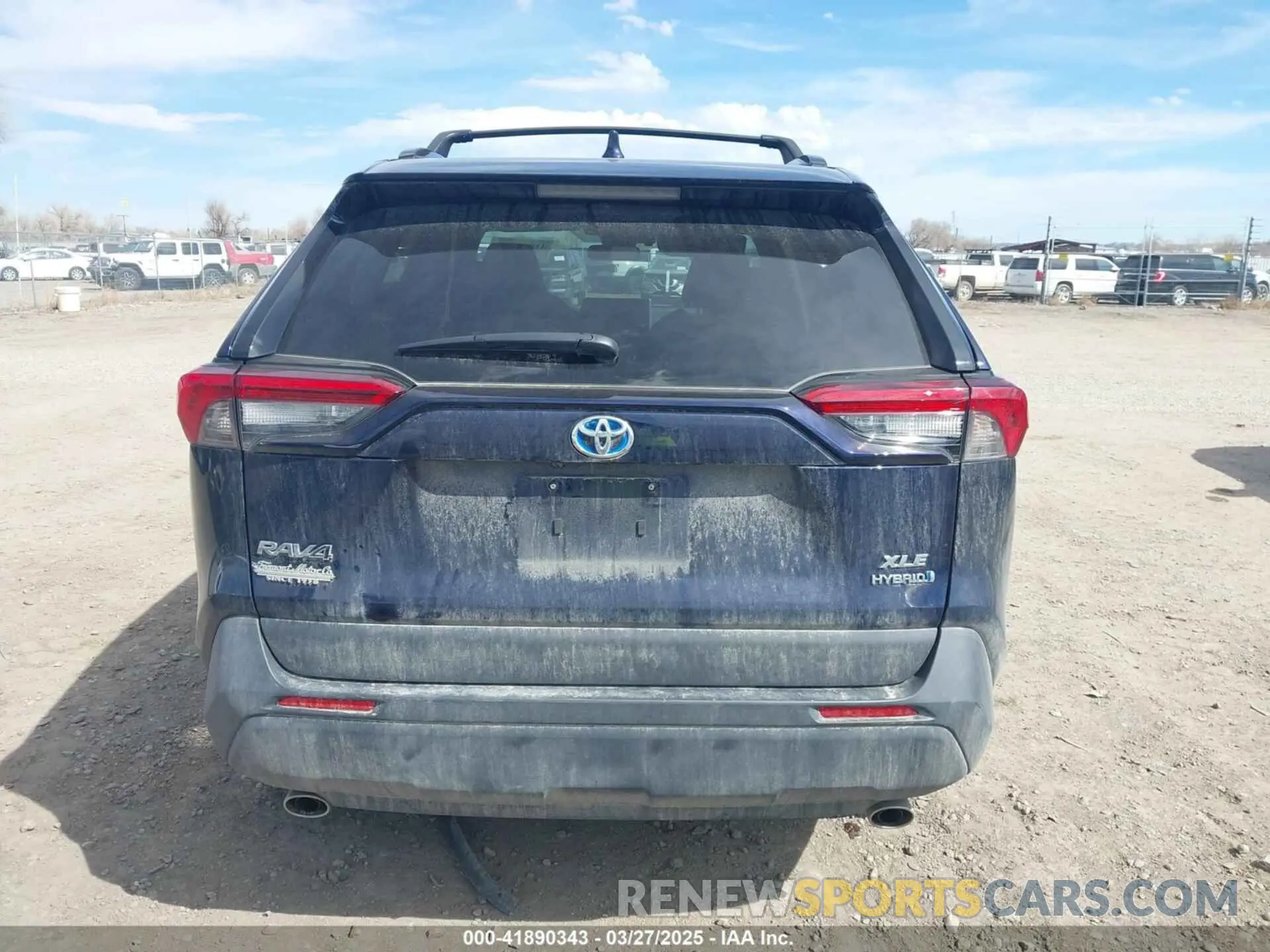 17 Photograph of a damaged car 2T3RWRFV9RW193450 TOYOTA RAV4 HYBRID 2024