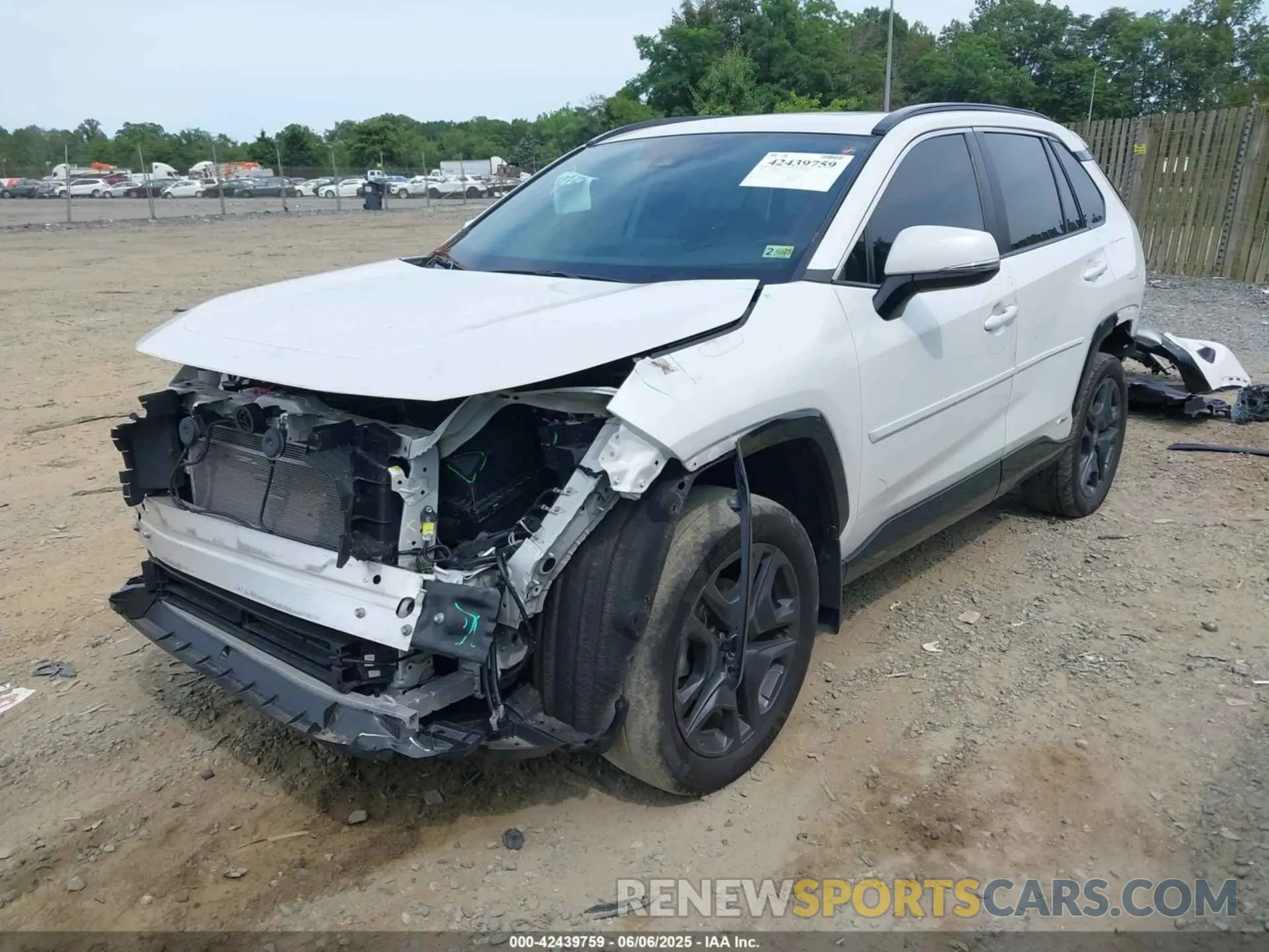 2 Photograph of a damaged car 2T3T6RFV3RW056722 TOYOTA RAV4 HYBRID 2024