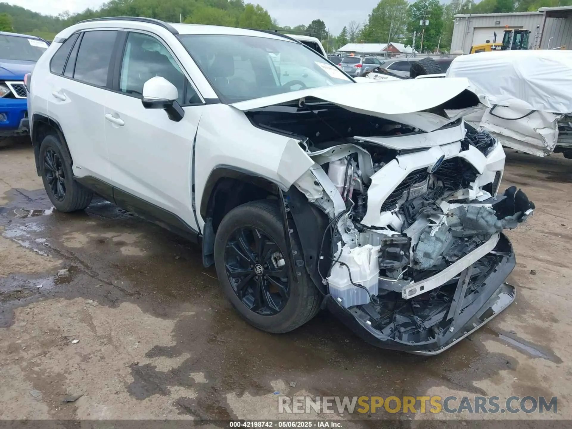1 Photograph of a damaged car 2T3T6RFV3RW066117 TOYOTA RAV4 HYBRID 2024