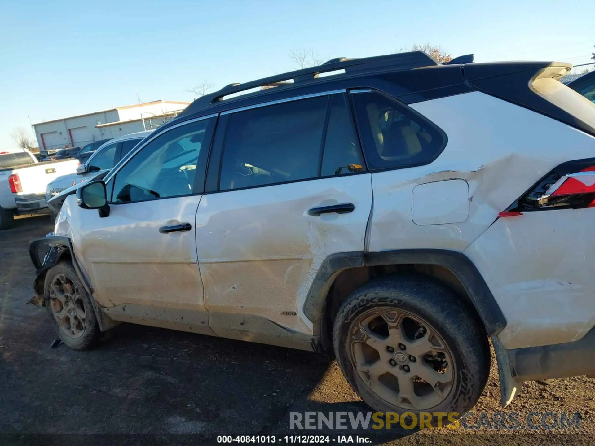 14 Photograph of a damaged car 2T3UWRFV0RW215801 TOYOTA RAV4 HYBRID 2024