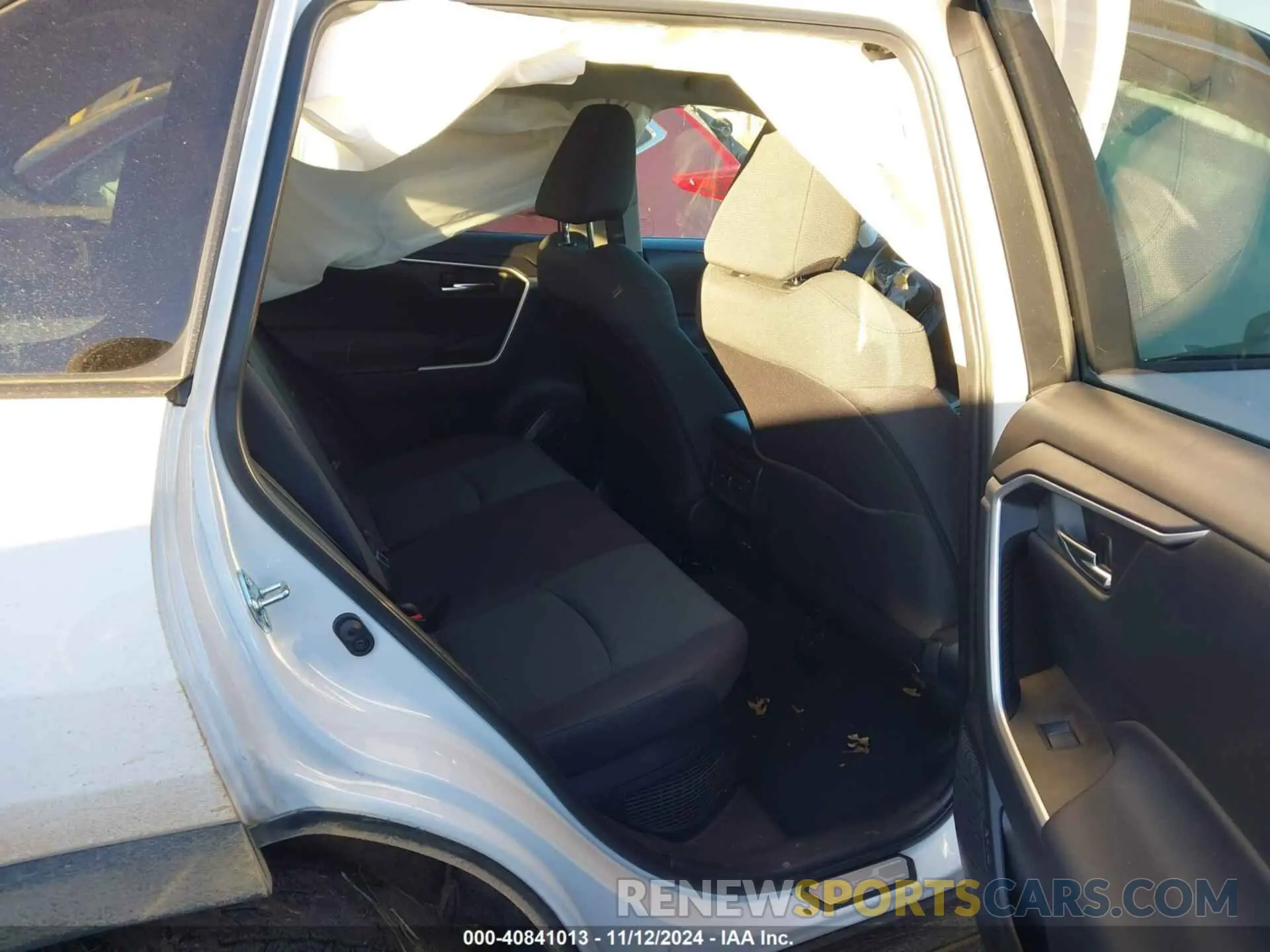 8 Photograph of a damaged car 2T3UWRFV0RW215801 TOYOTA RAV4 HYBRID 2024