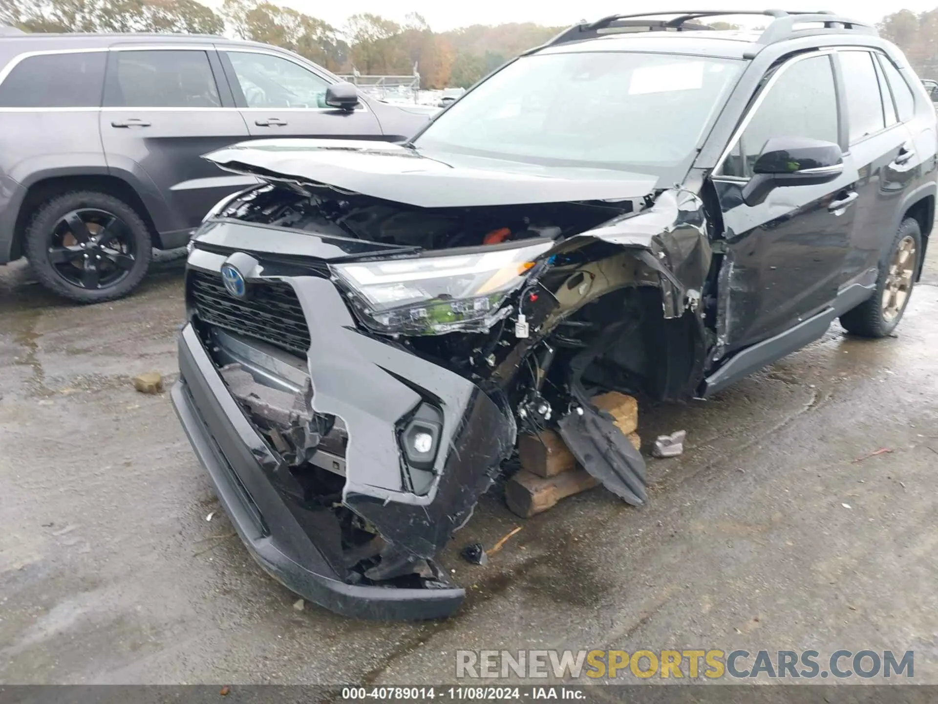 6 Photograph of a damaged car 2T3UWRFV4RW226025 TOYOTA RAV4 HYBRID 2024