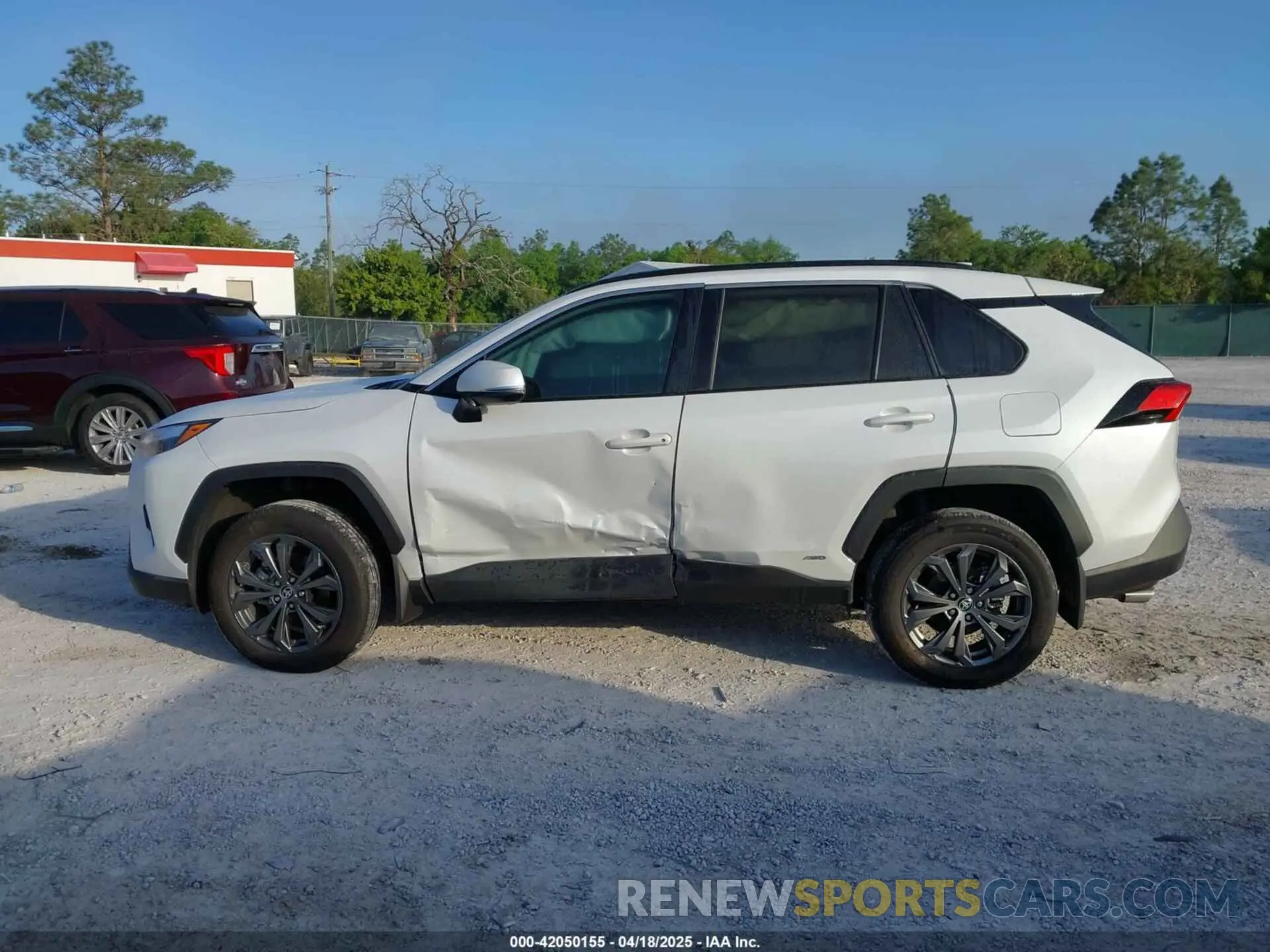13 Photograph of a damaged car 4T3B6RFV0RU151797 TOYOTA RAV4 HYBRID 2024