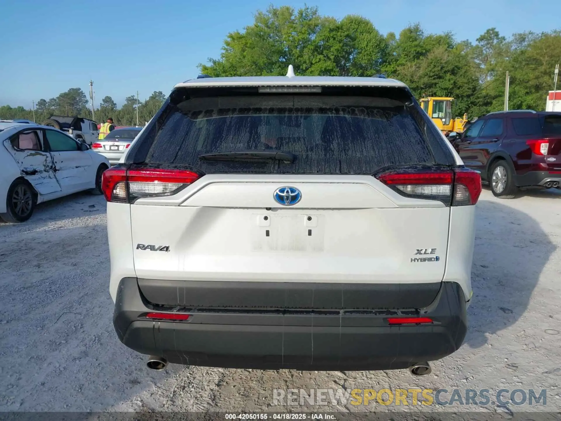 15 Photograph of a damaged car 4T3B6RFV0RU151797 TOYOTA RAV4 HYBRID 2024
