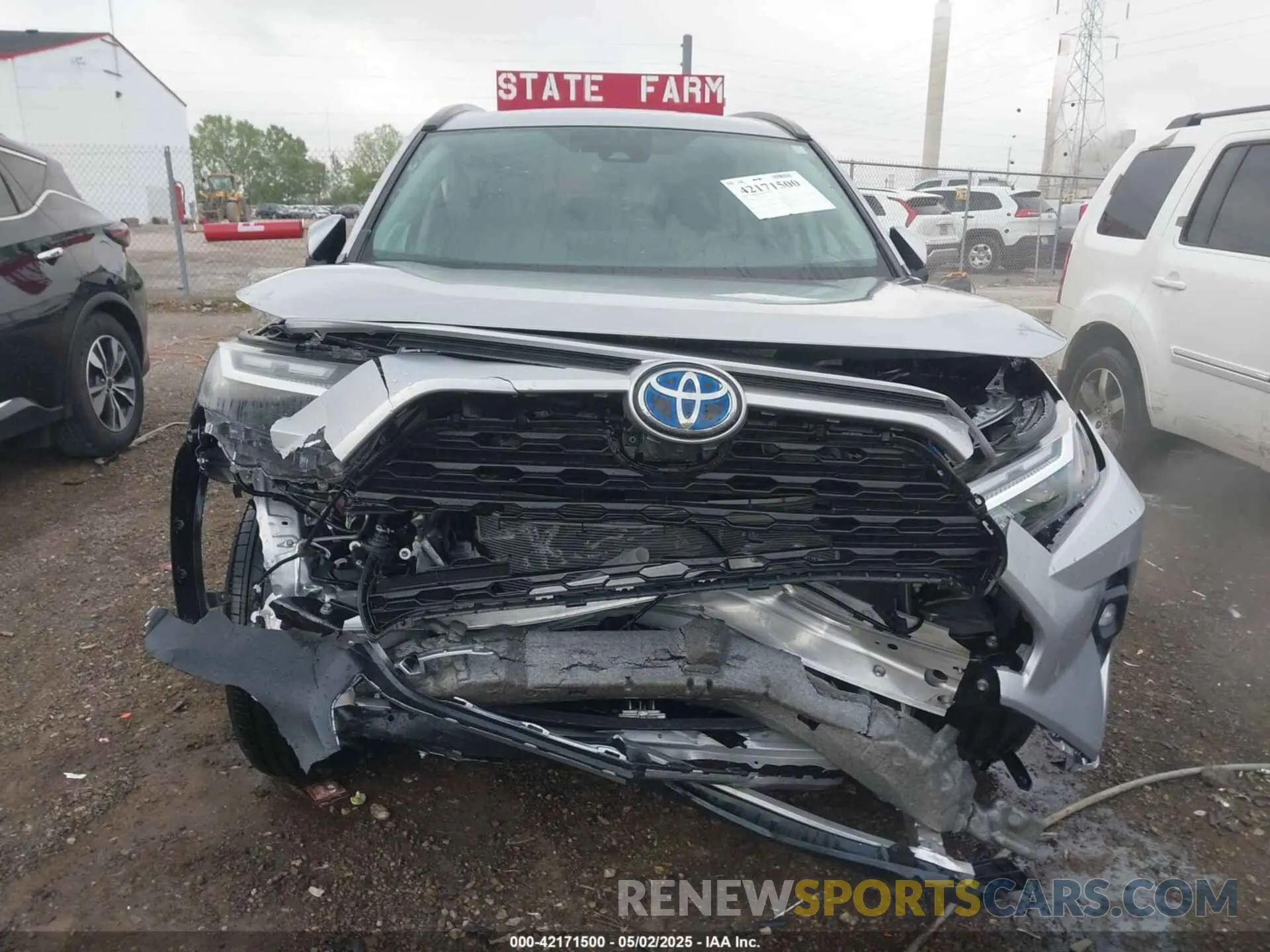 12 Photograph of a damaged car 4T3B6RFV2RU151316 TOYOTA RAV4 HYBRID 2024