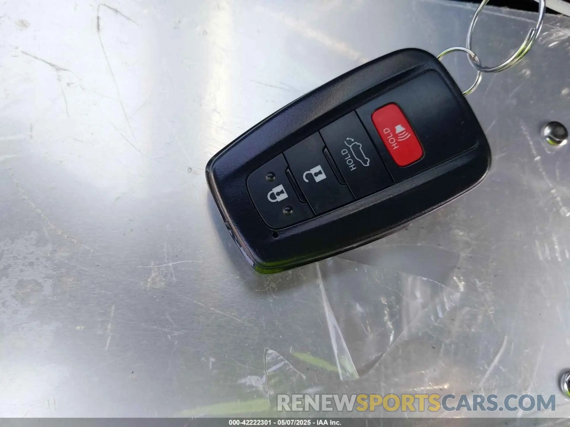 11 Photograph of a damaged car 4T3B6RFV6RU173416 TOYOTA RAV4 HYBRID 2024