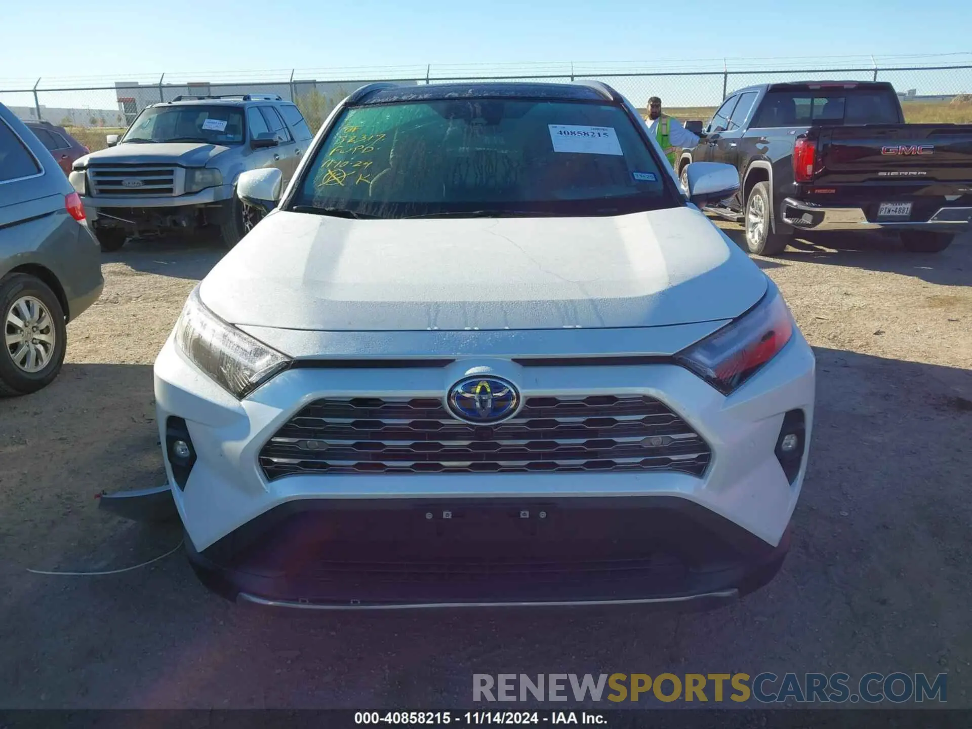 12 Photograph of a damaged car 4T3D6RFV0RU145040 TOYOTA RAV4 HYBRID 2024