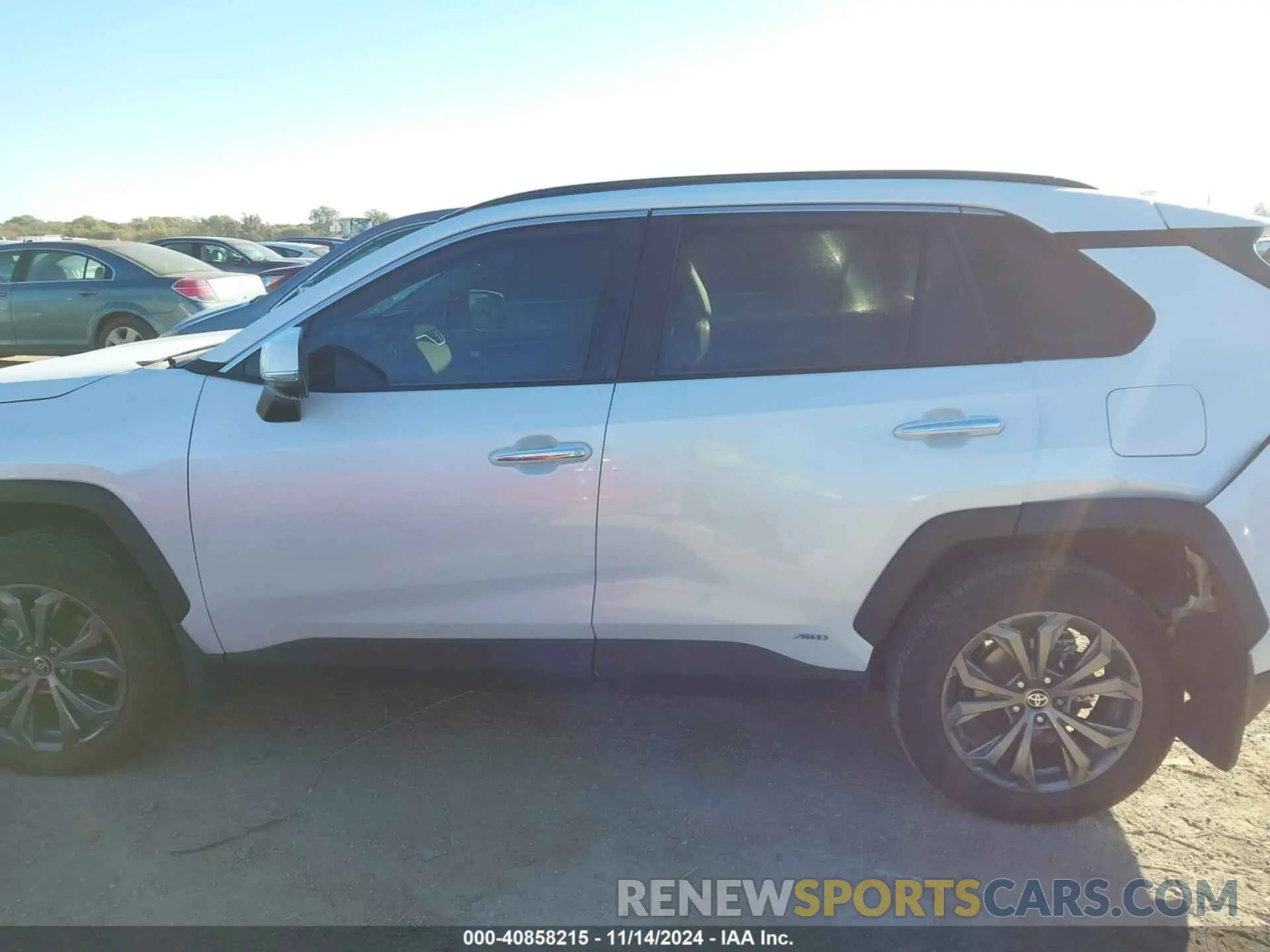 14 Photograph of a damaged car 4T3D6RFV0RU145040 TOYOTA RAV4 HYBRID 2024
