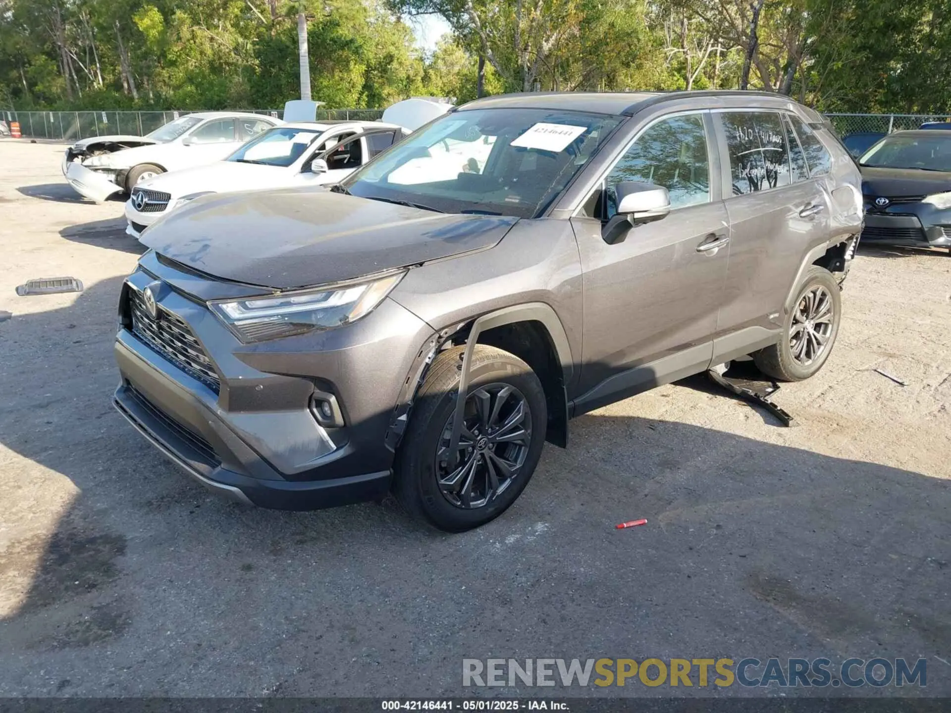 2 Photograph of a damaged car 4T3D6RFV2RU140731 TOYOTA RAV4 HYBRID 2024