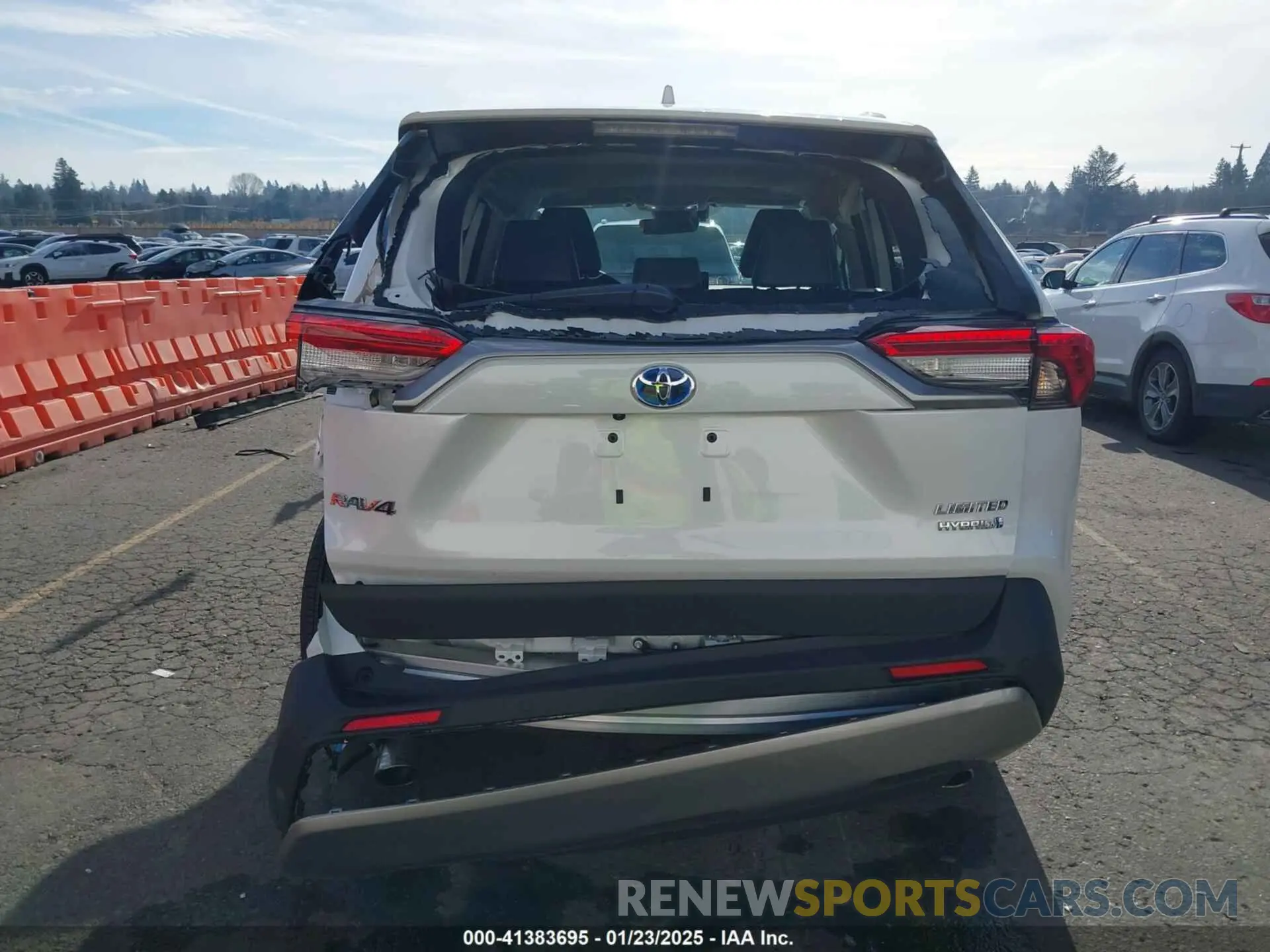 16 Photograph of a damaged car 4T3D6RFV4RU157367 TOYOTA RAV4 HYBRID 2024