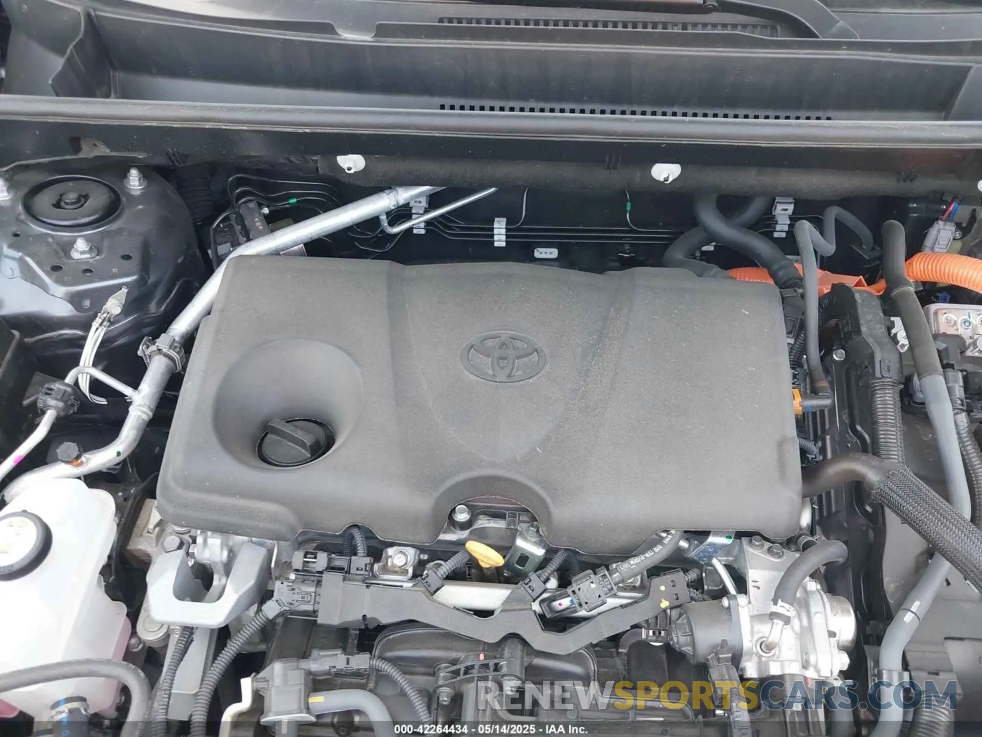 10 Photograph of a damaged car 4T3E6RFV3RU174035 TOYOTA RAV4 HYBRID 2024