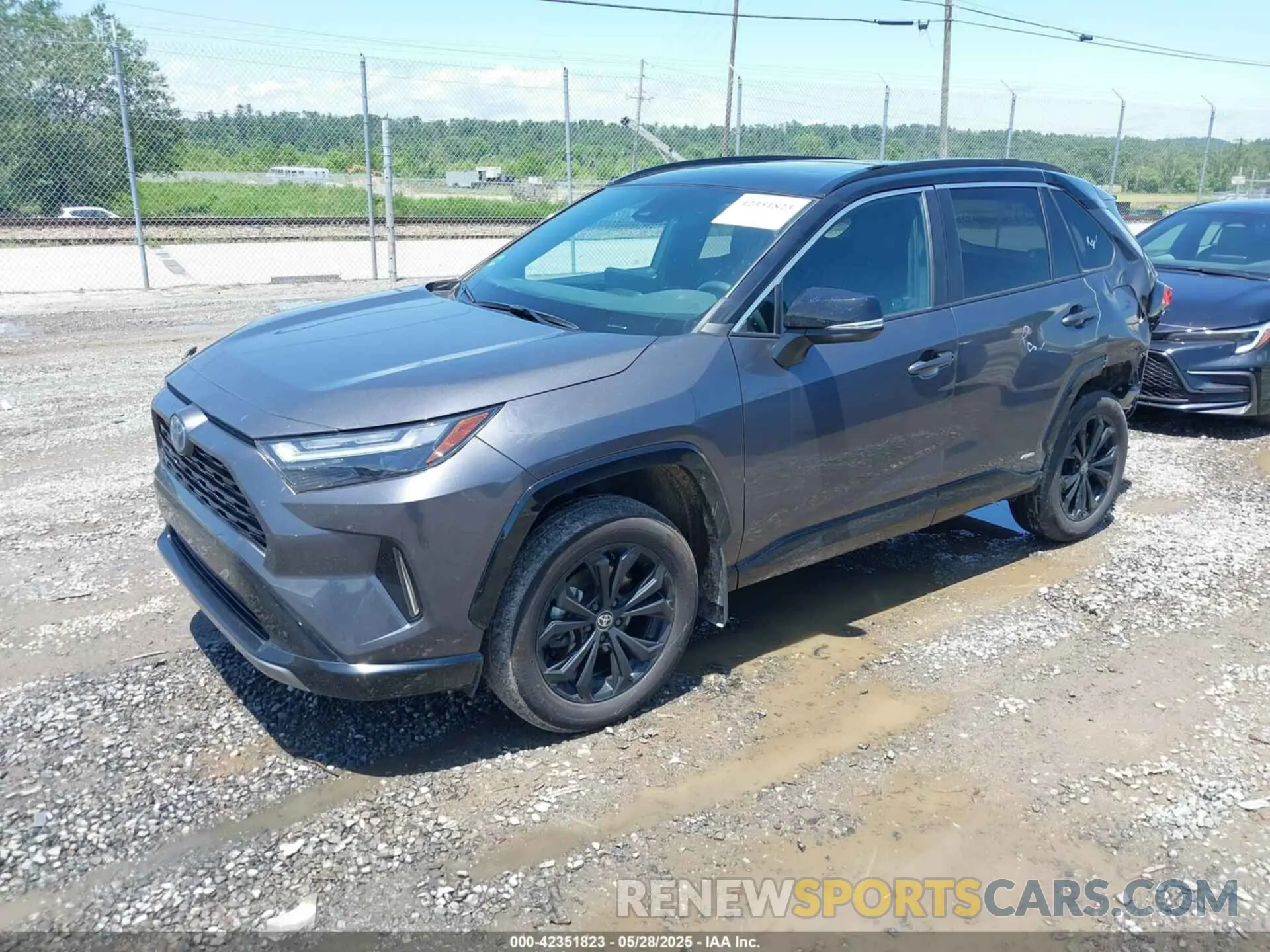 2 Photograph of a damaged car 4T3E6RFVXRU167468 TOYOTA RAV4 HYBRID 2024