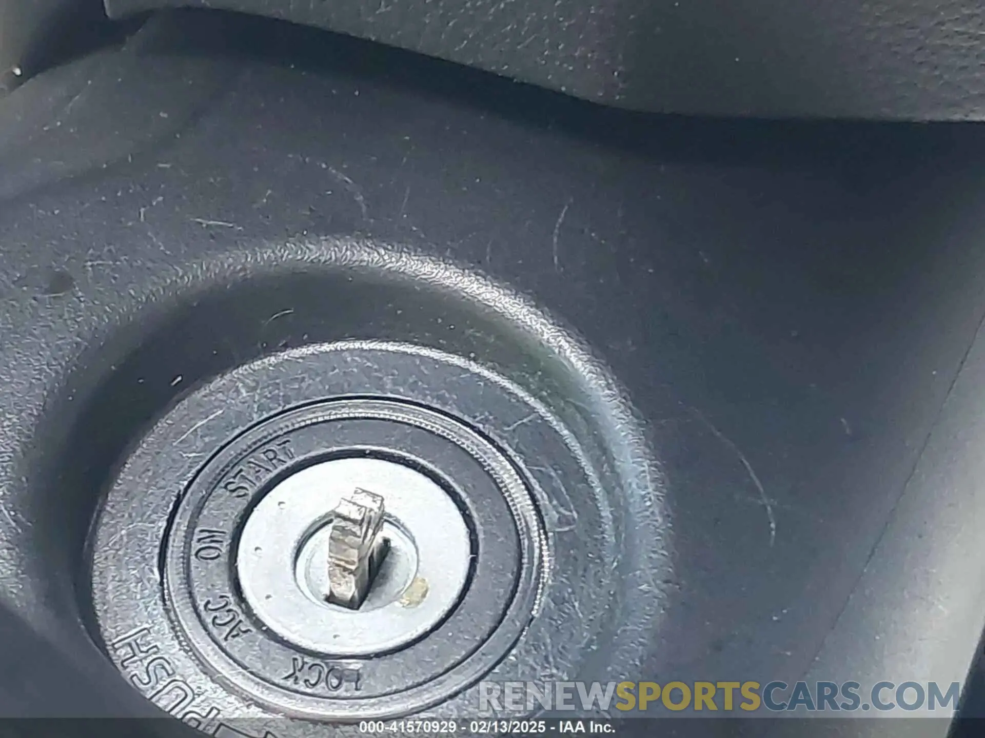 11 Photograph of a damaged car 4T3LWRFV1RU121874 TOYOTA RAV4 HYBRID 2024