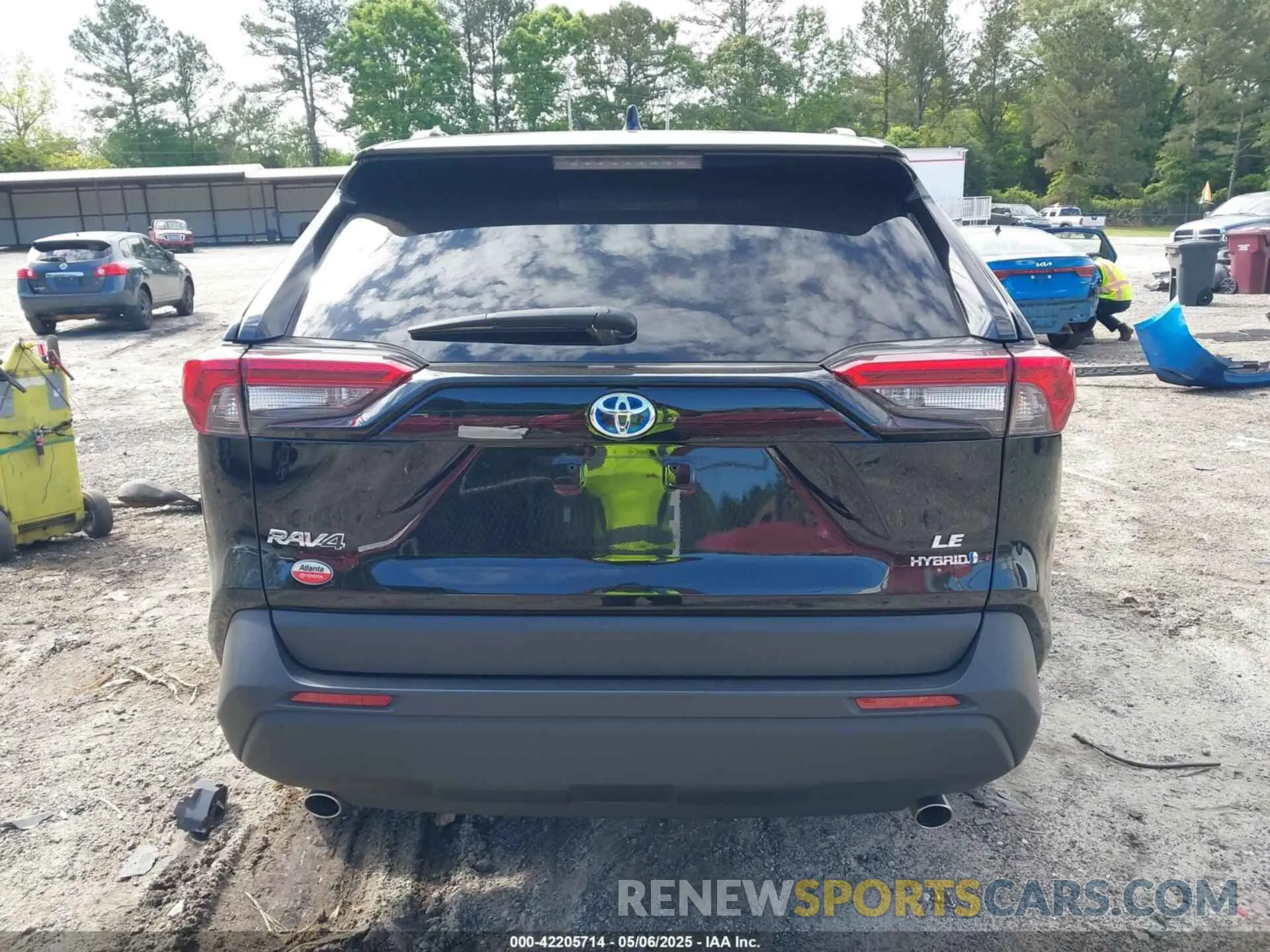 16 Photograph of a damaged car 4T3LWRFV1RU128503 TOYOTA RAV4 HYBRID 2024