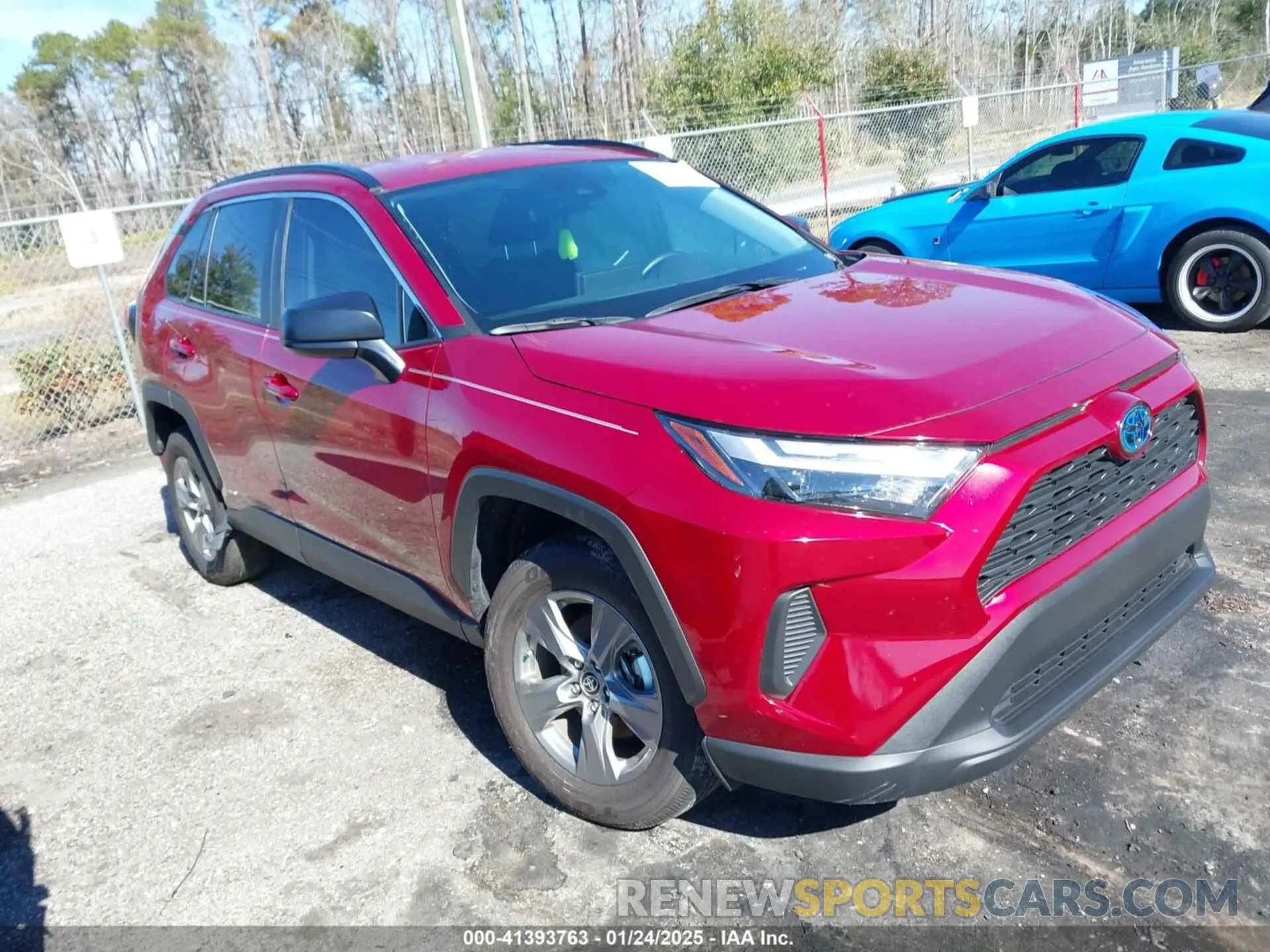 1 Photograph of a damaged car 4T3LWRFV2RU122564 TOYOTA RAV4 HYBRID 2024