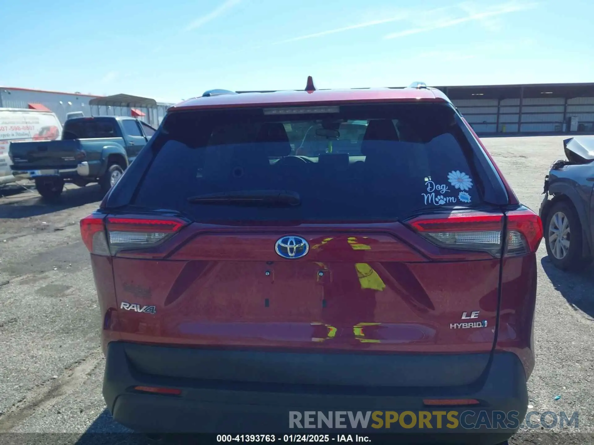 15 Photograph of a damaged car 4T3LWRFV2RU122564 TOYOTA RAV4 HYBRID 2024