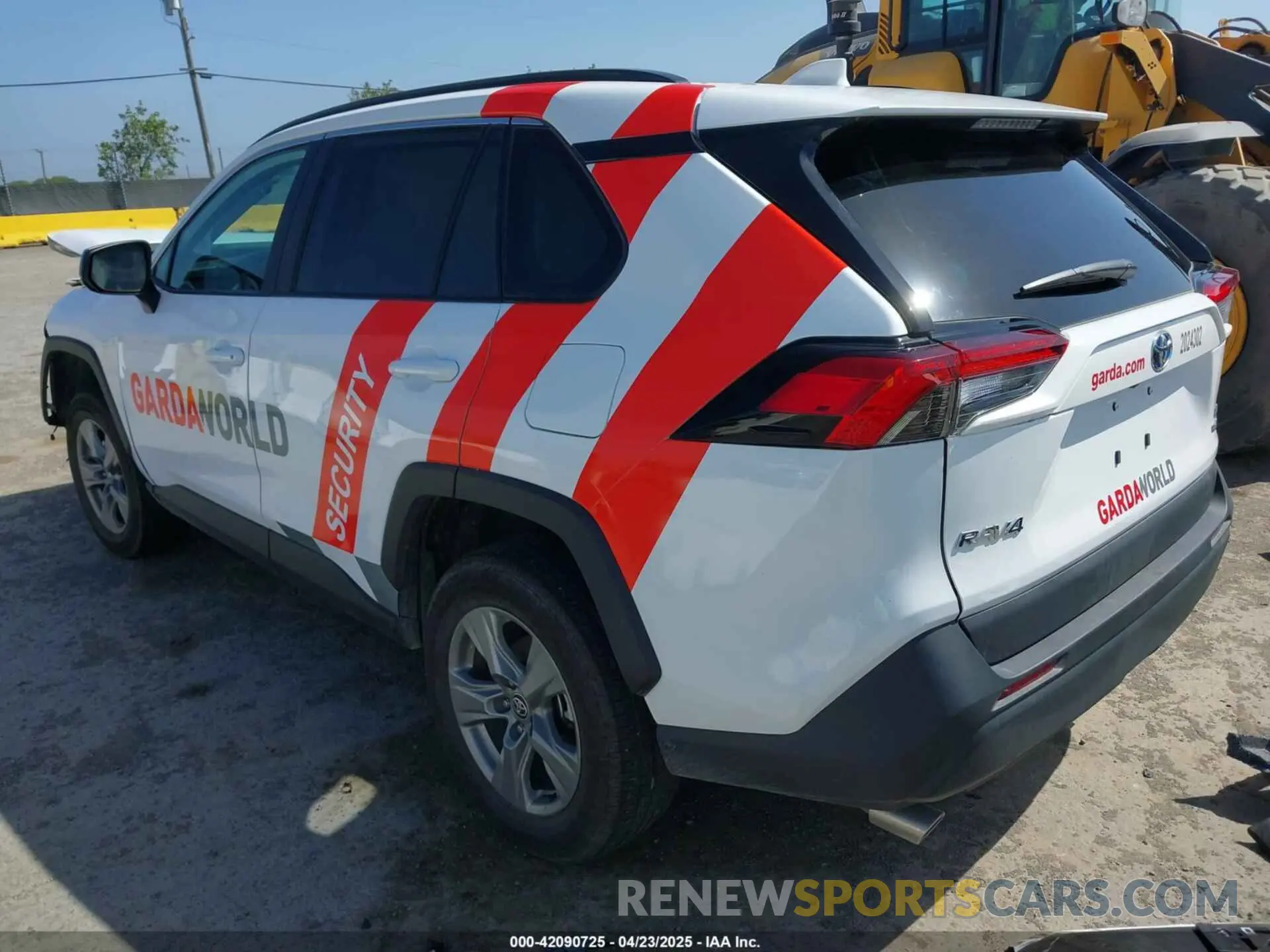 3 Photograph of a damaged car 4T3LWRFV6RU160007 TOYOTA RAV4 HYBRID 2024