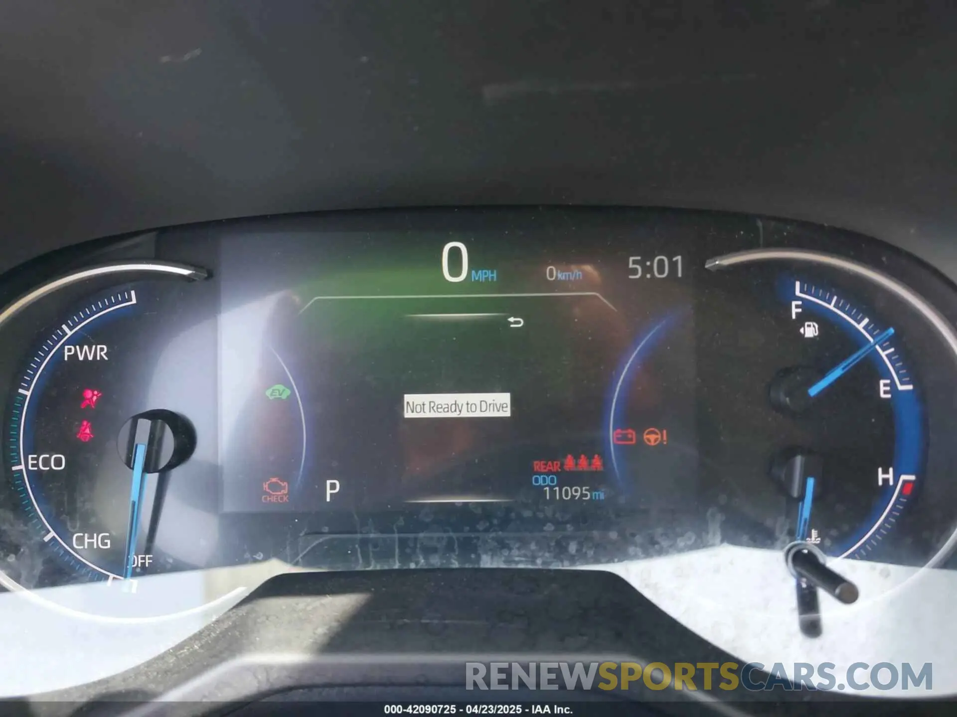 7 Photograph of a damaged car 4T3LWRFV6RU160007 TOYOTA RAV4 HYBRID 2024