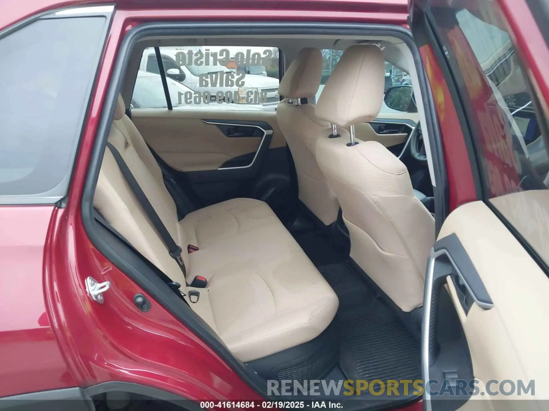 8 Photograph of a damaged car 4T3LWRFV7RU136279 TOYOTA RAV4 HYBRID 2024