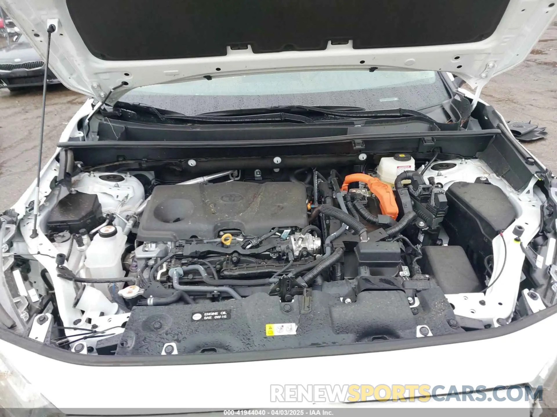 10 Photograph of a damaged car 4T3LWRFVXRU130654 TOYOTA RAV4 HYBRID 2024