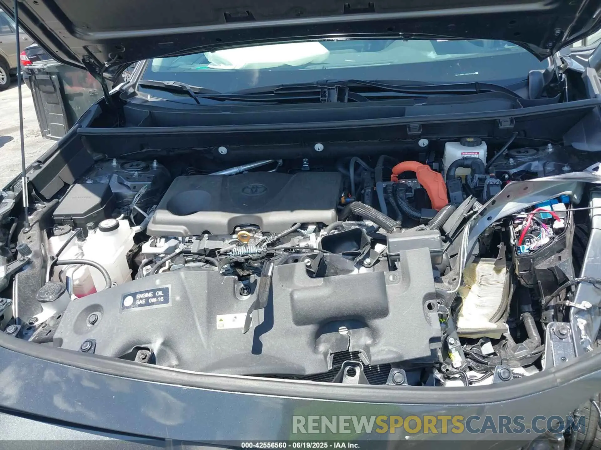 10 Photograph of a damaged car 4T3MWRFV2RU158369 TOYOTA RAV4 HYBRID 2024