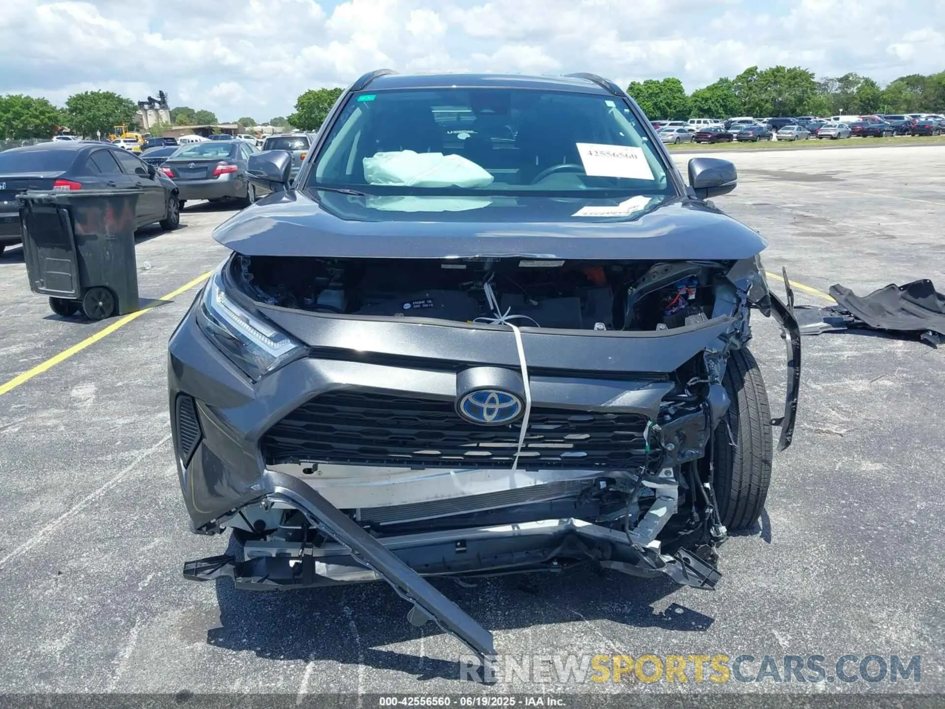 13 Photograph of a damaged car 4T3MWRFV2RU158369 TOYOTA RAV4 HYBRID 2024