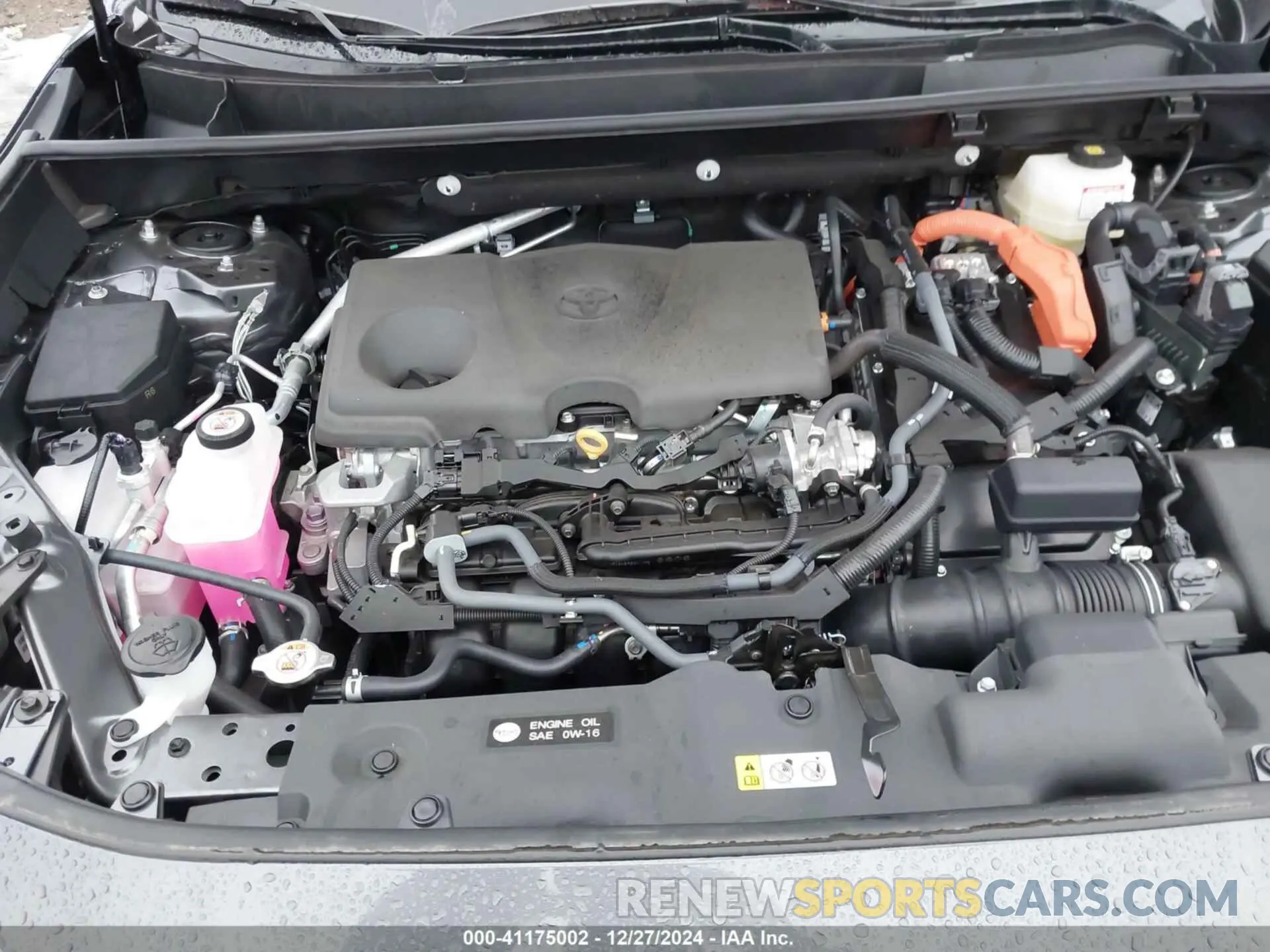 10 Photograph of a damaged car 4T3MWRFV6RU156186 TOYOTA RAV4 HYBRID 2024