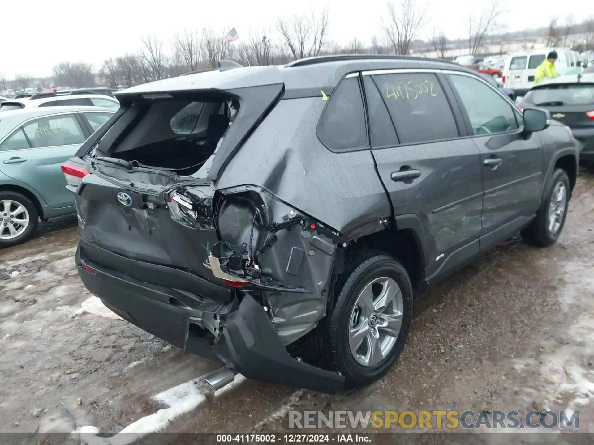 4 Photograph of a damaged car 4T3MWRFV6RU156186 TOYOTA RAV4 HYBRID 2024