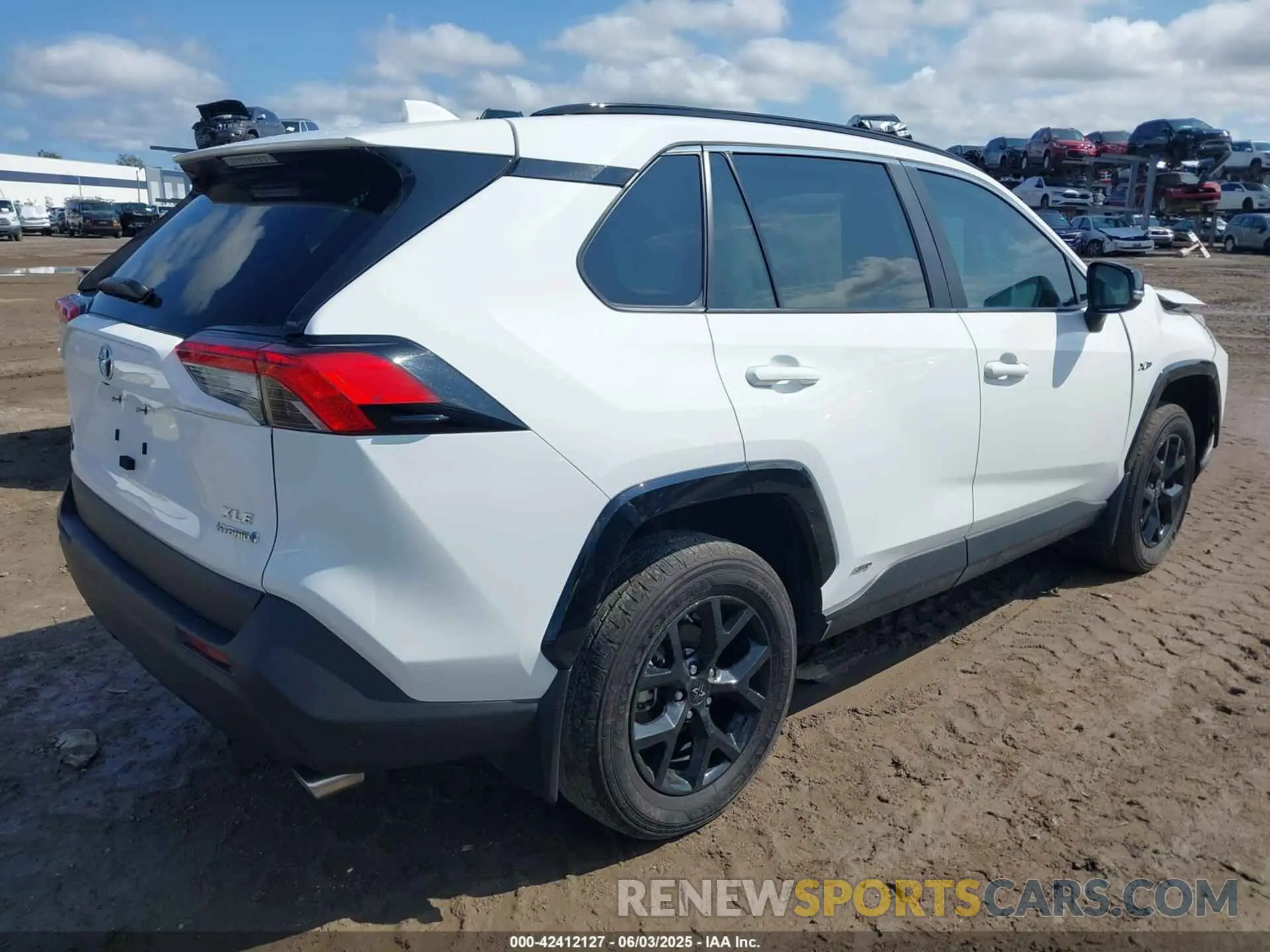 4 Photograph of a damaged car 4T3RWRFV0RU153645 TOYOTA RAV4 HYBRID 2024