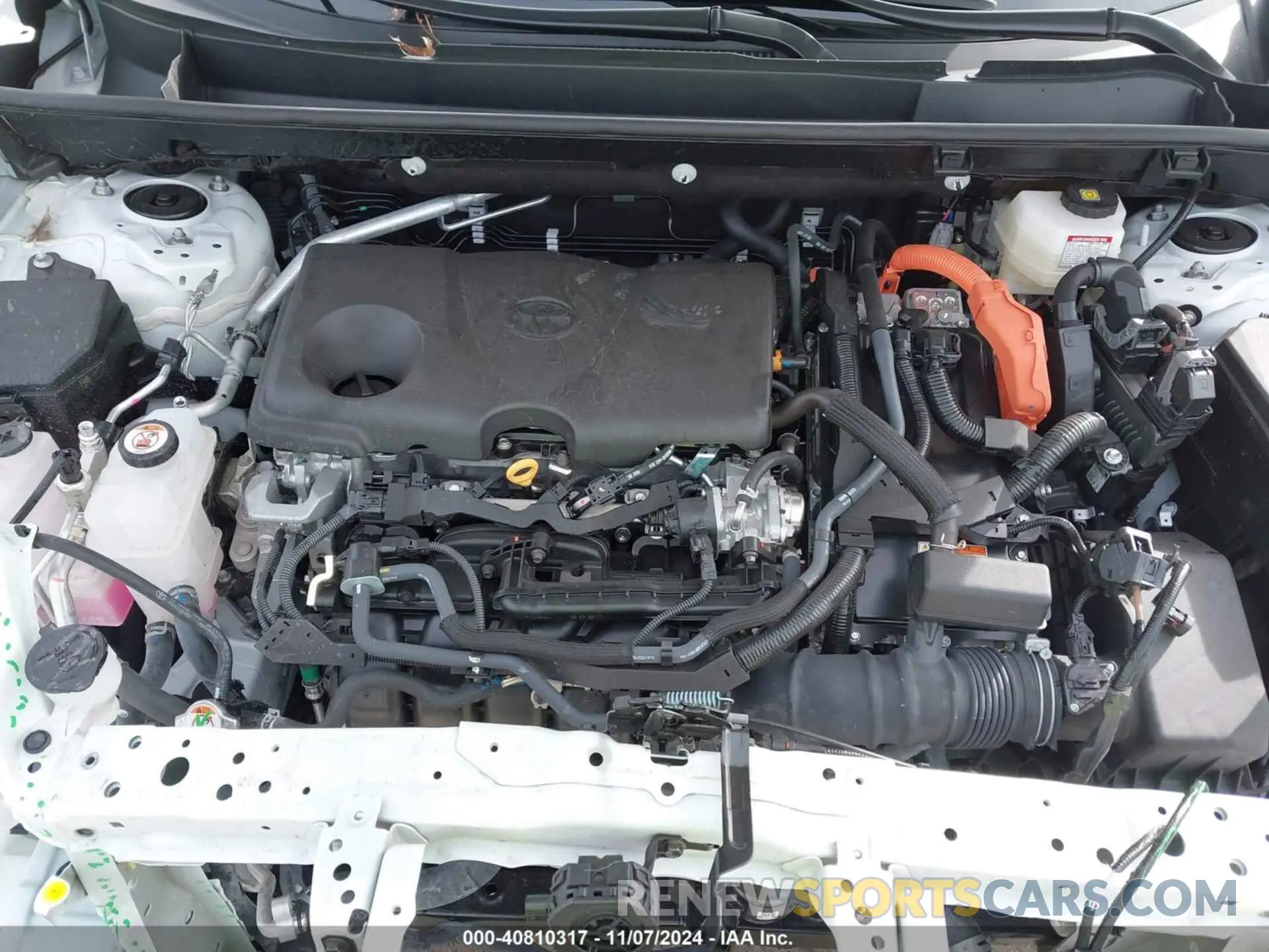 10 Photograph of a damaged car 4T3RWRFV2RU142842 TOYOTA RAV4 HYBRID 2024